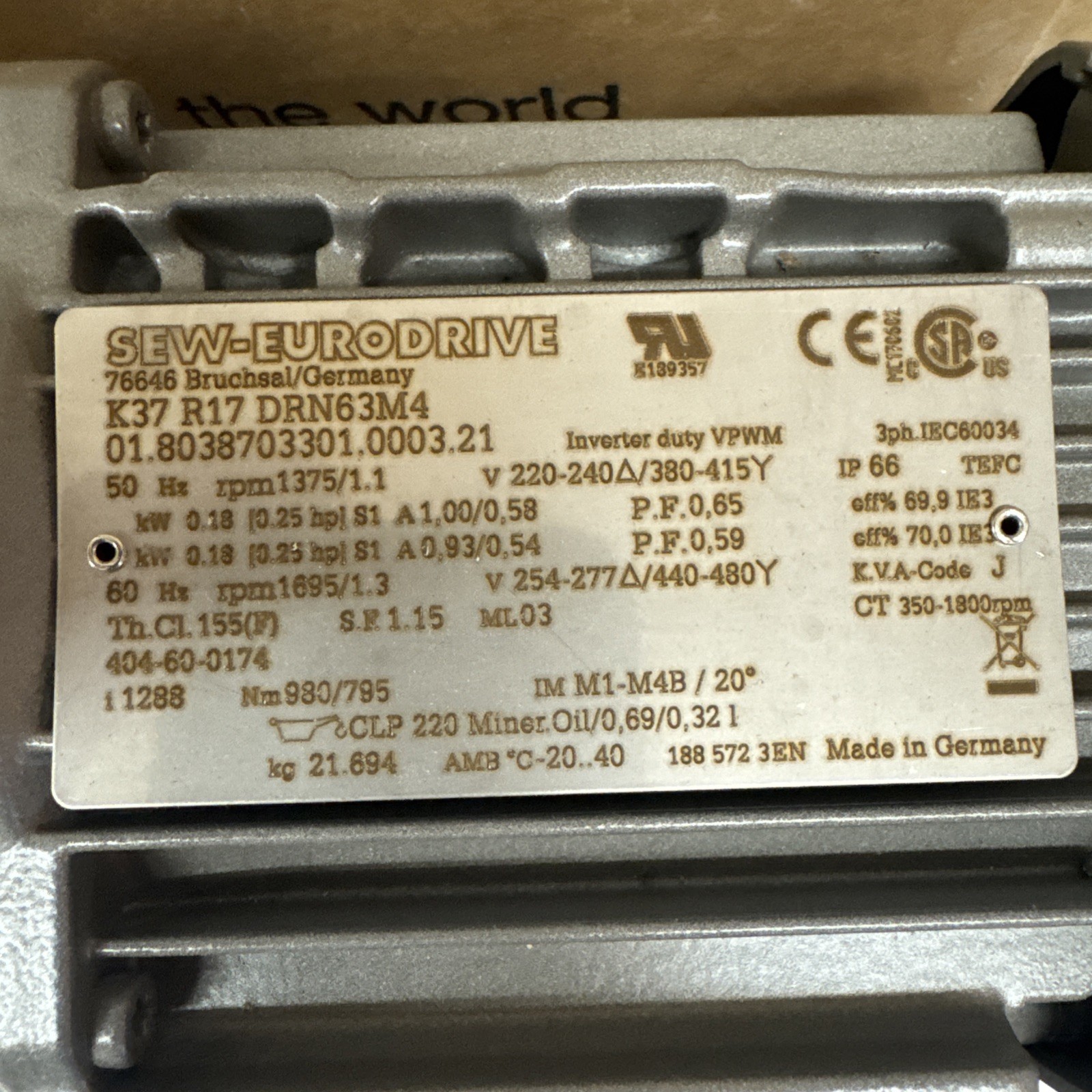 SEW EURODRIVE K37 R17 DRN63M4 MOTOR DRIVE GEARBOX