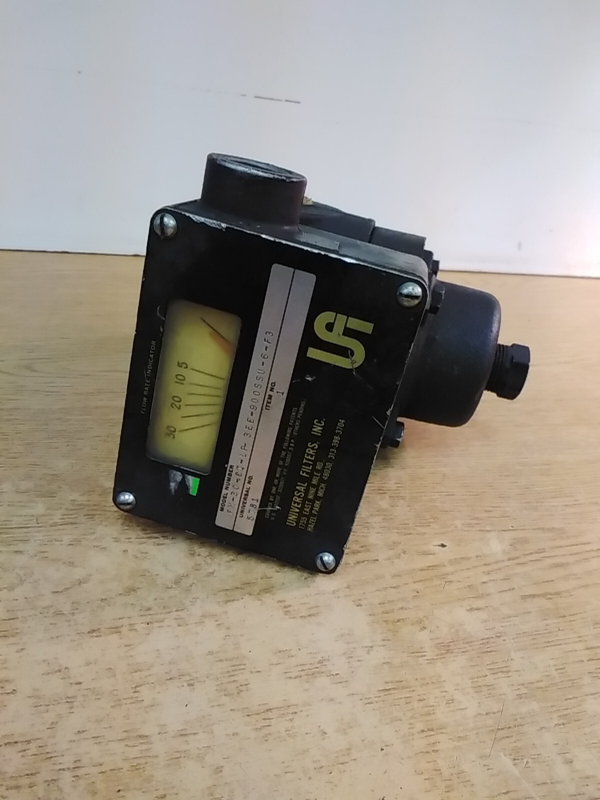 UFM FM-30-CI-LP-3EE-900SSU-6-F3 Universal Flow Monitor