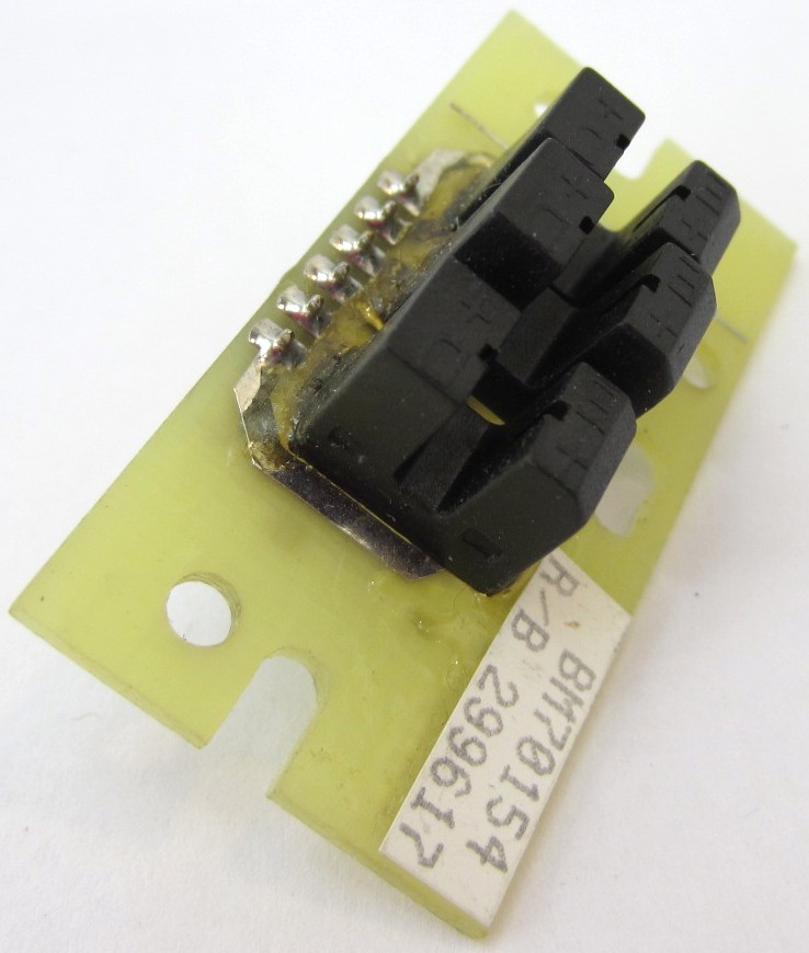PRI KXOOOOI Rev B Optical Switch Board Assembly Bulls Eye-1 94VO BM70154
