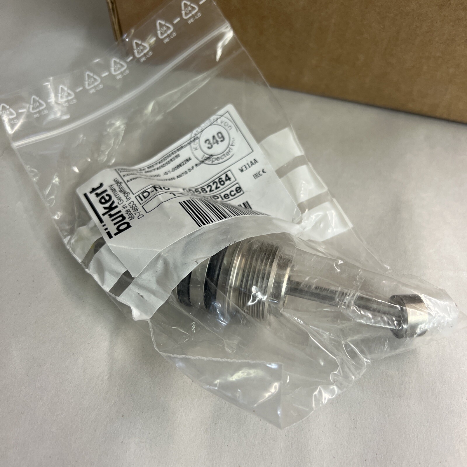 BURKERT ADAPTER KIT 8697FA05D50/63/80 00682264 *NEW*
