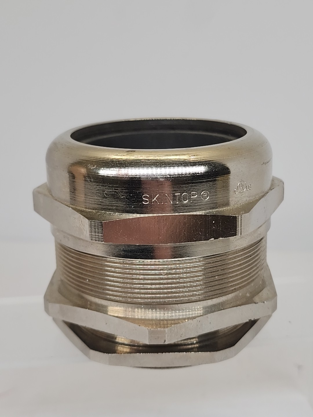 Lapp Skintop U210 Strain Relief Cable Gland 2-1/4″ Max Diameter NEW