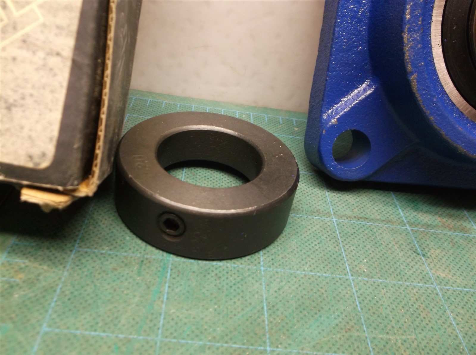 BAILEY 151620 Flange – 4-Bolt – Eccentric Collar – 1 1/4 ID hcfs207-20