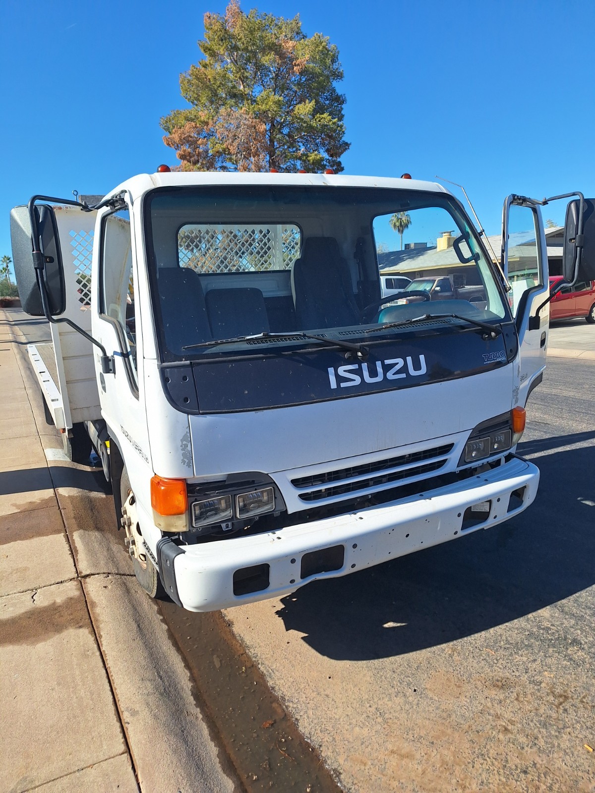 Itzusu Fat Bed In Very Good Condition Dieasel Engine Run Very Good