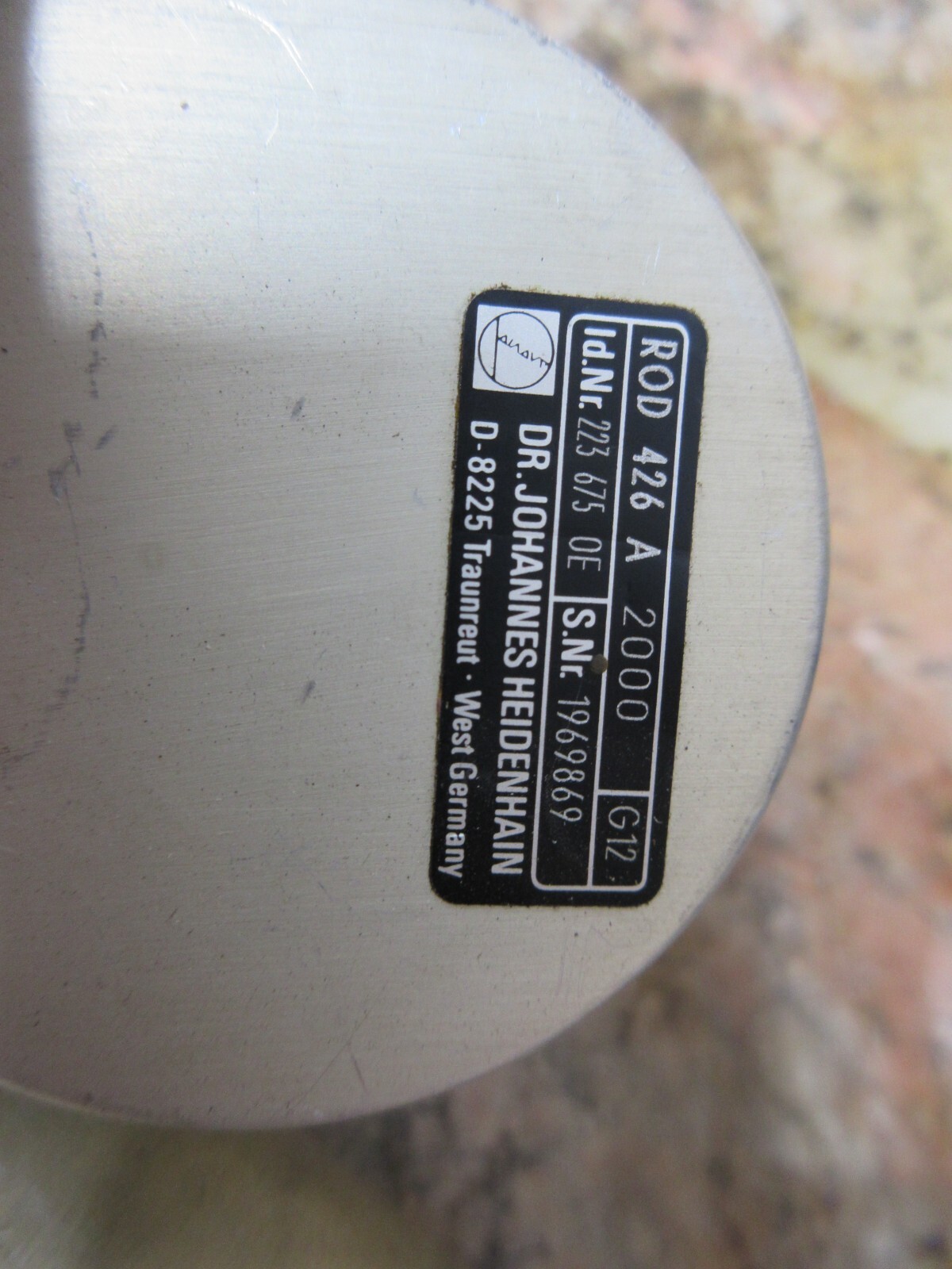 HEIDENHAIN ROD 426 A 2000 G12 ID.NR. 223 675 0E ENCODER EACH 1