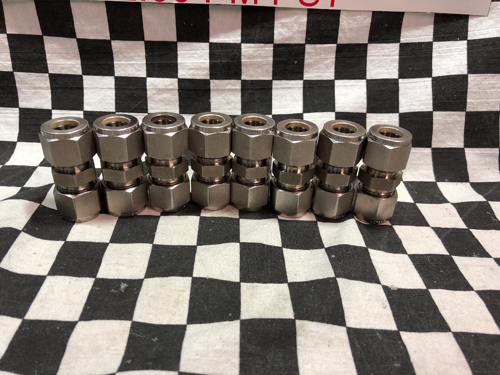 SWAGELOK SS-810-6, UNION 1/2″, SS-810-6, SS8106, LOT OF 8, SHIPSAMEDAY #R22