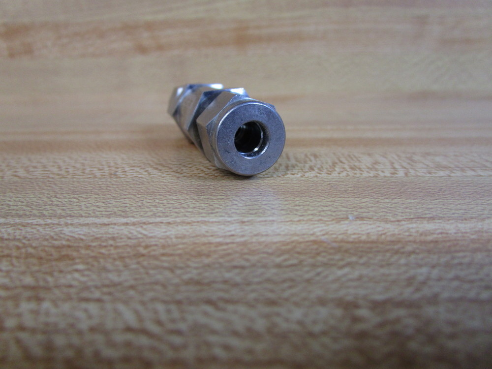 Swagelok SS-4C-10 Nupro Poppet Check Valve SS4C10