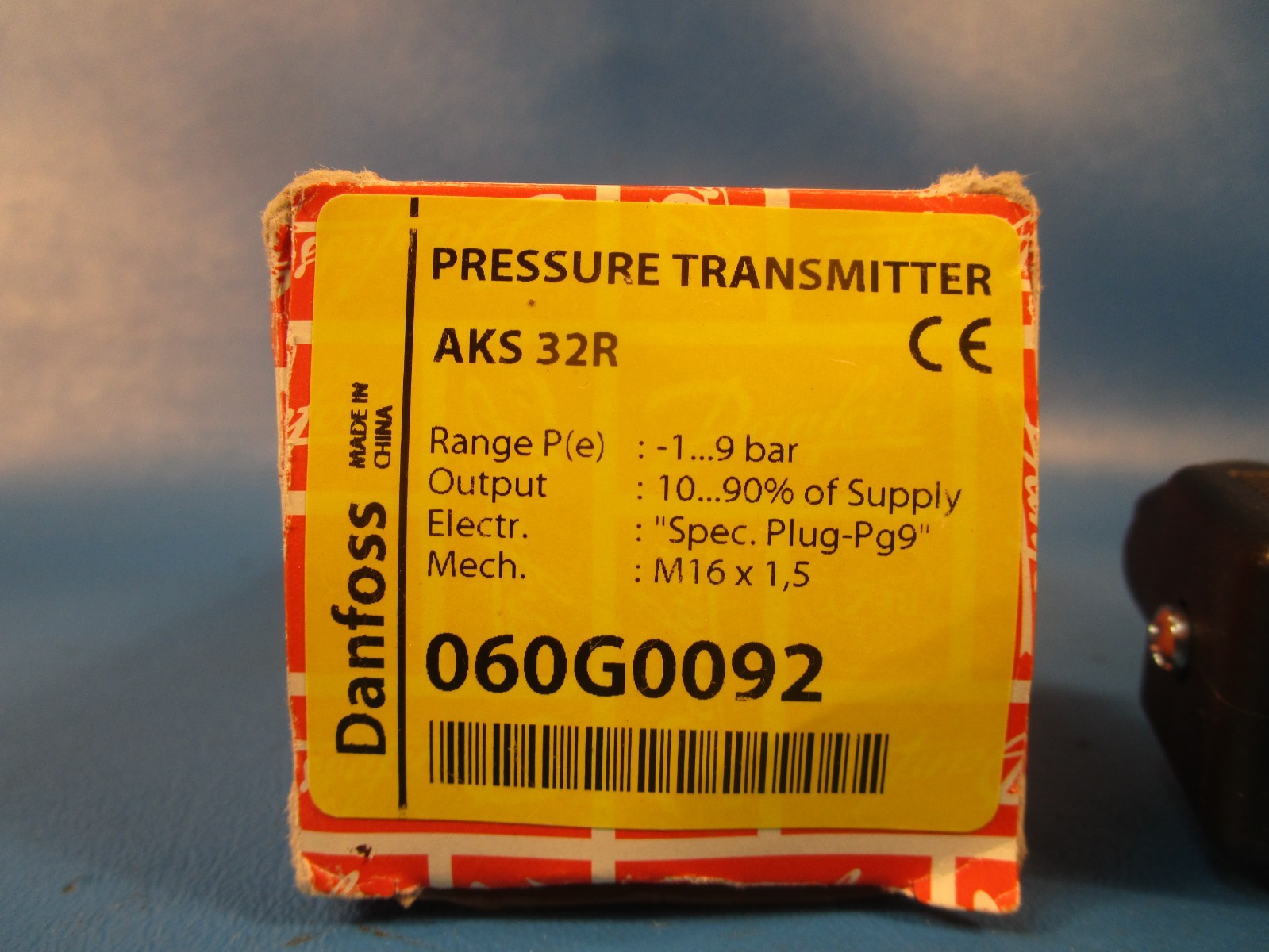 Danfoss AKS 32R, Pressure transmitter, -1 bar – 9 bar, -14.5 psi – 130.5 psi, 06