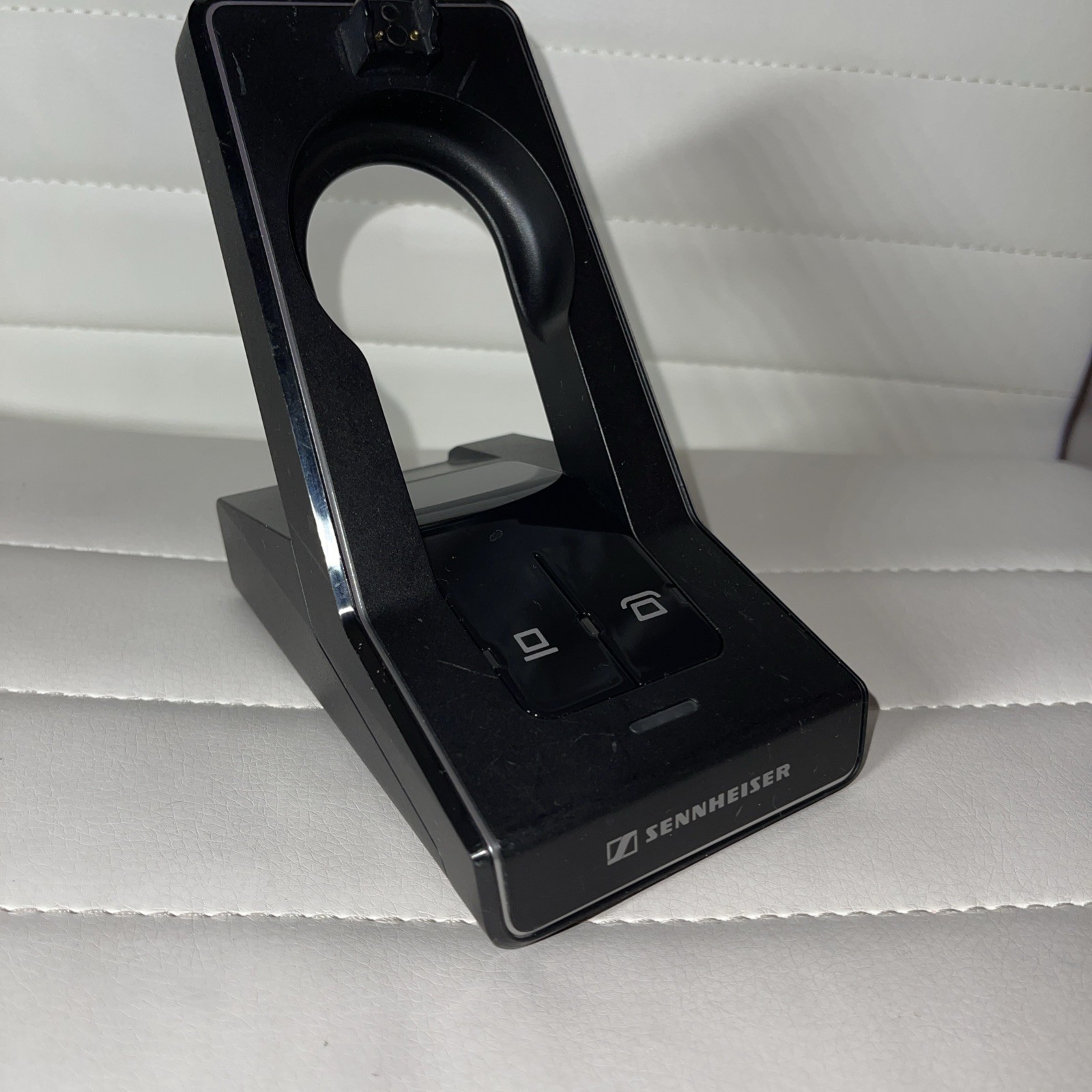SENNHEISER Wireless Headset Dock Stand MN: SD BS ML No AC 506027
