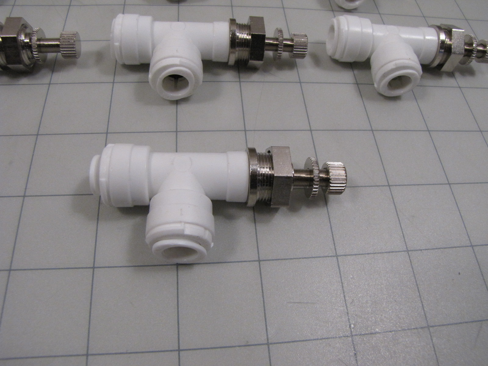 10pk DMfit 3/8″ x 3/8″ Bulkhead Control Valve Elbow Union ABCEU 0606W NEW