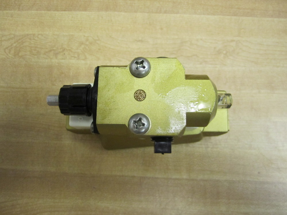 Master Pneumatic A6004B Single Point Lubricator 1/2NPTF