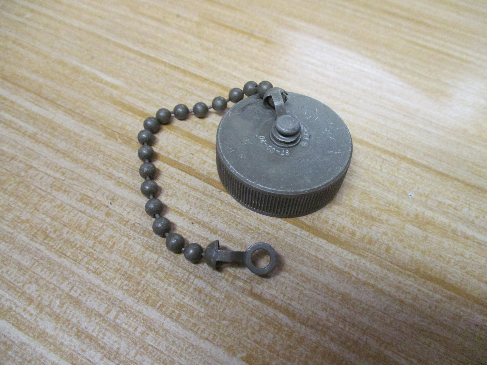 Amphenol 97-60-20 Connector Dust Cap 976020