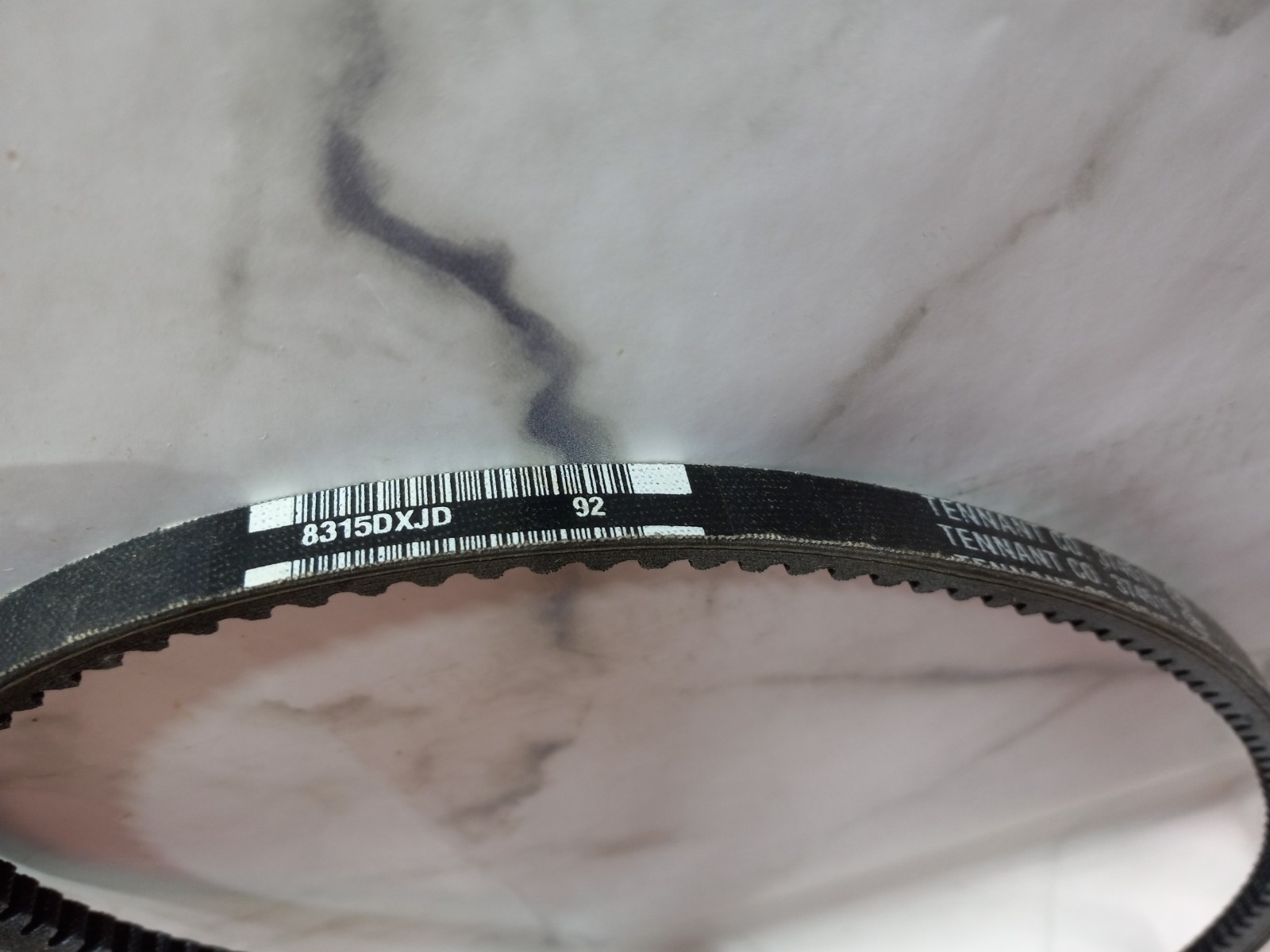 Gates 374516 Tennant Cogged V-Belt Genuine OEM USA Made