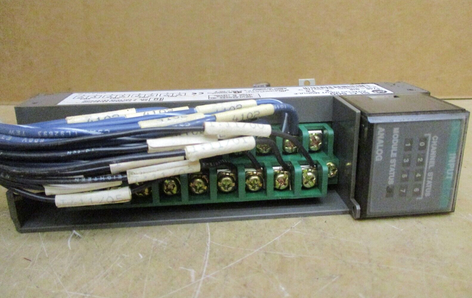 Allen-Bradley SLC 500 1746-P3 Ser A SLC 5/04 CPU 1747-L542 48677GN