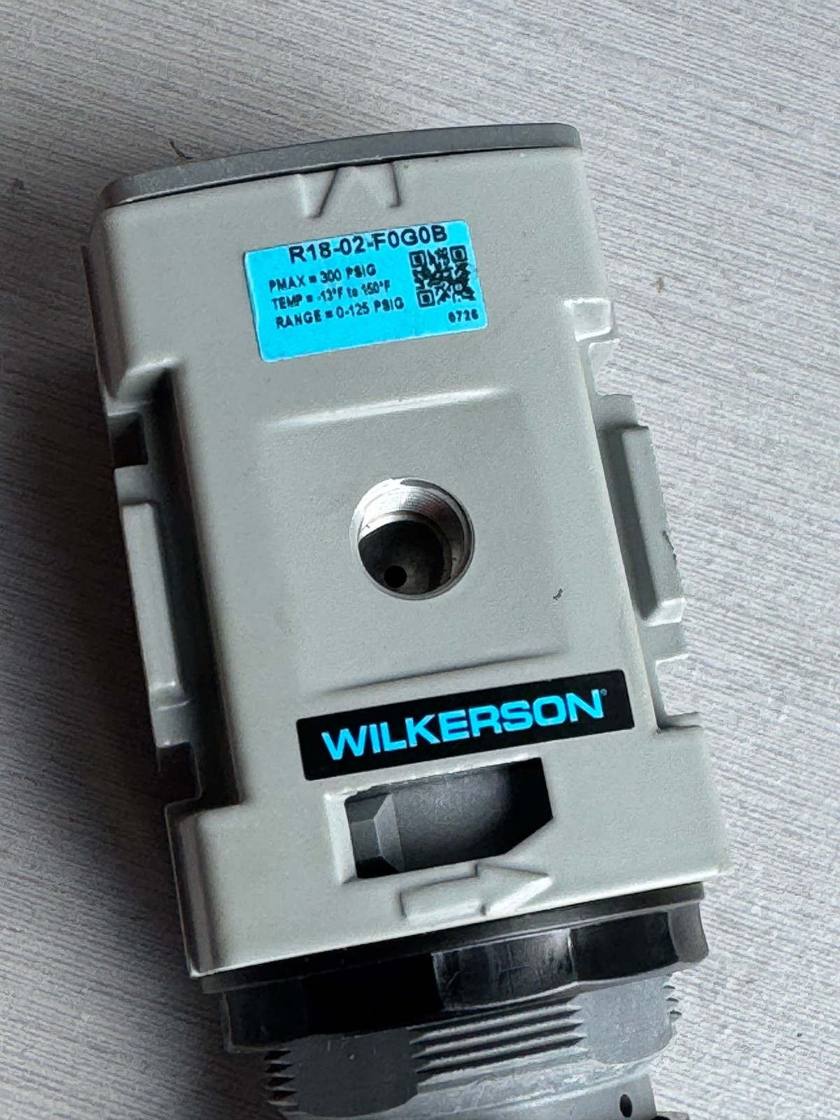 Wilkerson Pressure Regulator Industrial 0-125 PSIG R18-02-F0G0B Gray Adjustable