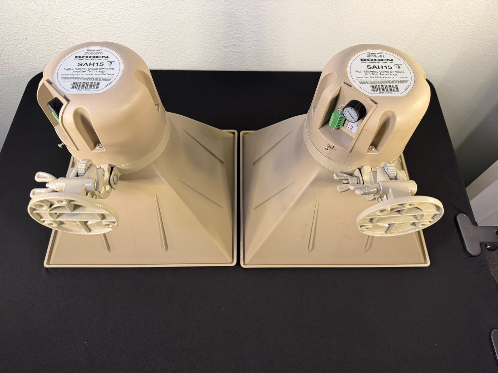 Bogen SAH15 Powered Horn Speakers Pair 24V PA Paging Speakers Read Description