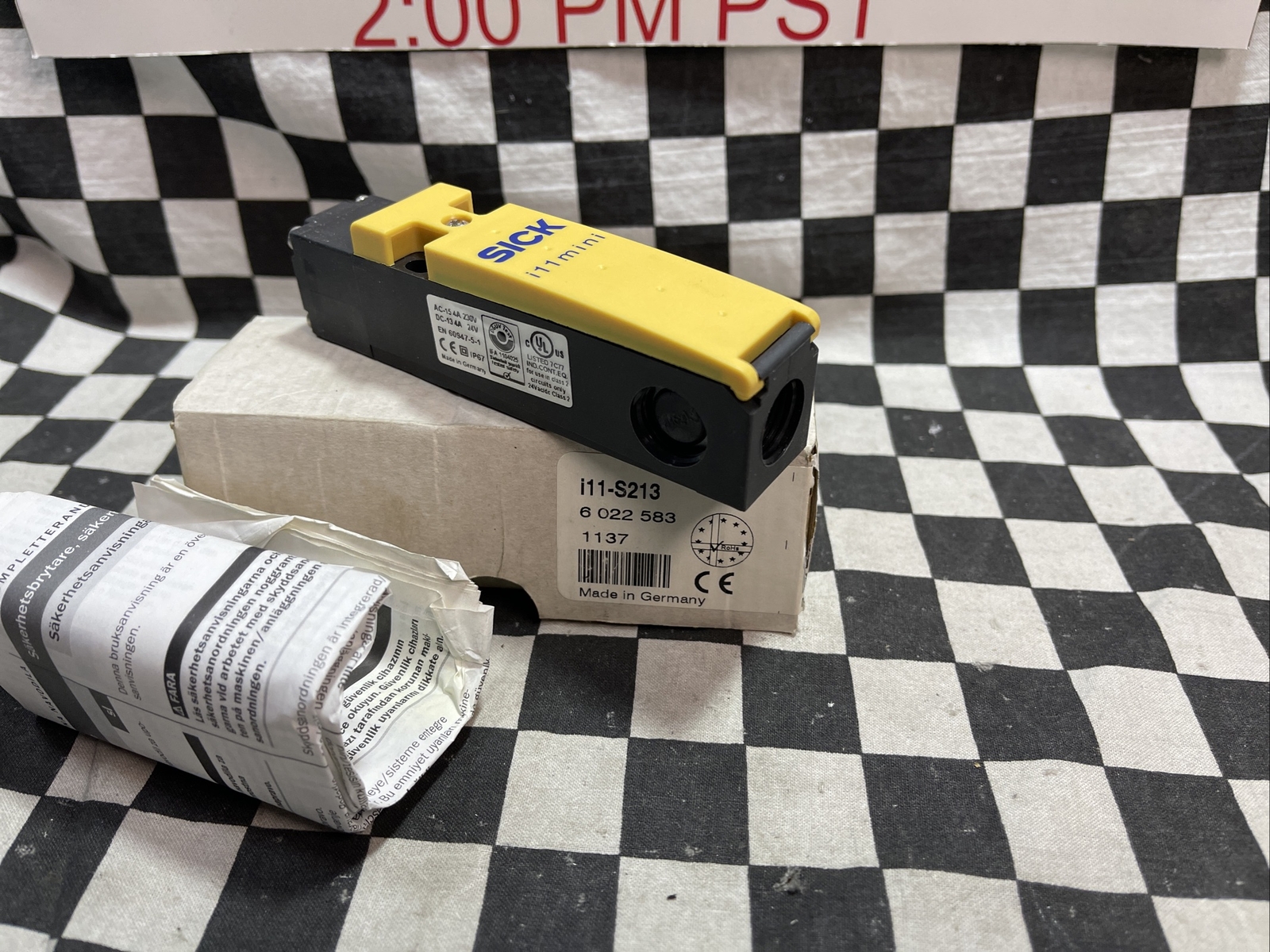 SICK I11-S213, I11S213, Mini Safety Switch Interlock, SHIPSAMEDAY#1606E5