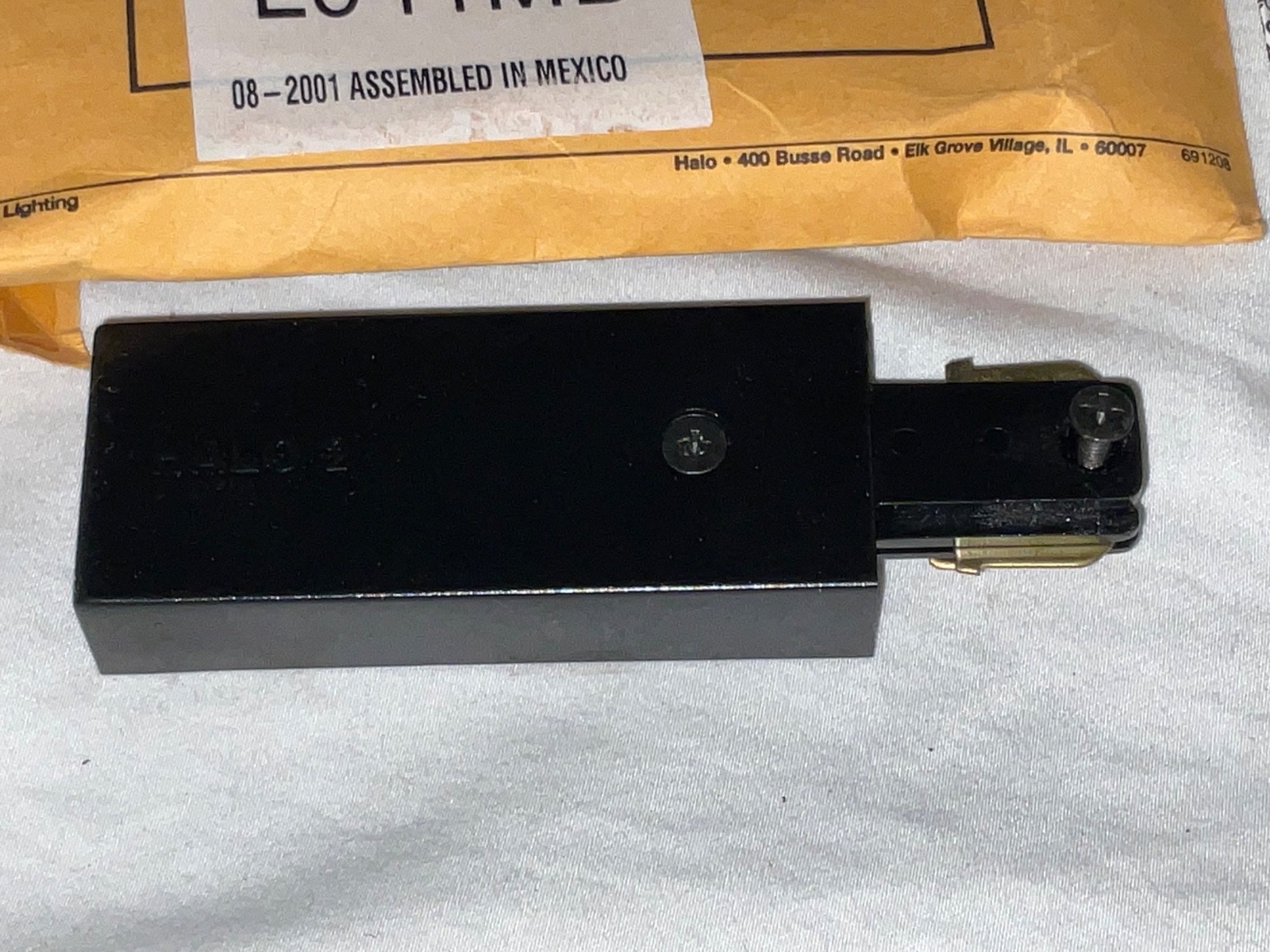 Halo L941MB Matte Black 2-Circuit Live End Connector For L640 +Miniature TRACK