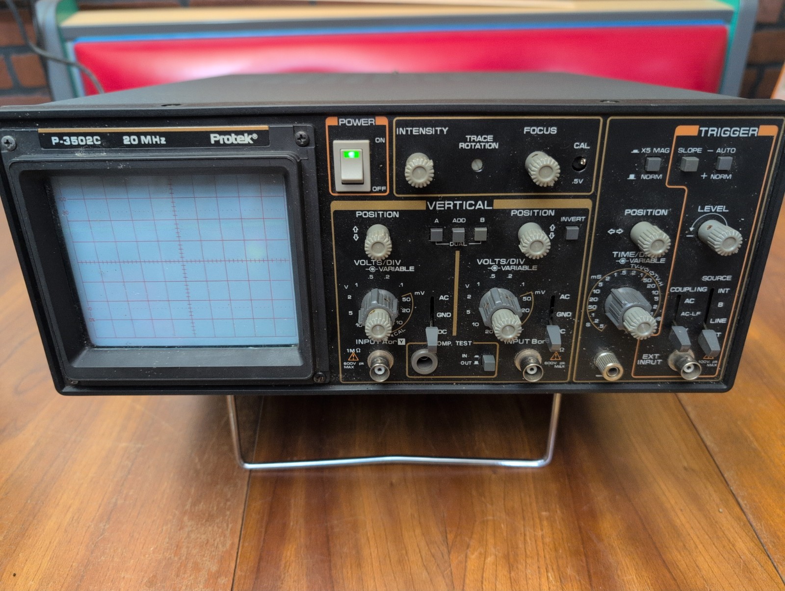 PROTEK VINTAGE ANALOG OSCILOSCOPE P-3502C 20MHZ w/Case/2 Probe Kits/Cable WORKS!
