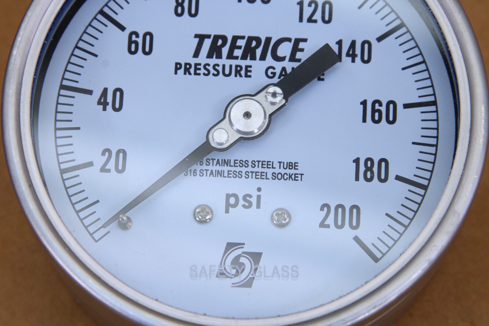 Trerice 700SS4004LA200 Industrial Gauge, 4″ dial, 0 to 200 psi, 1/2″ NPT