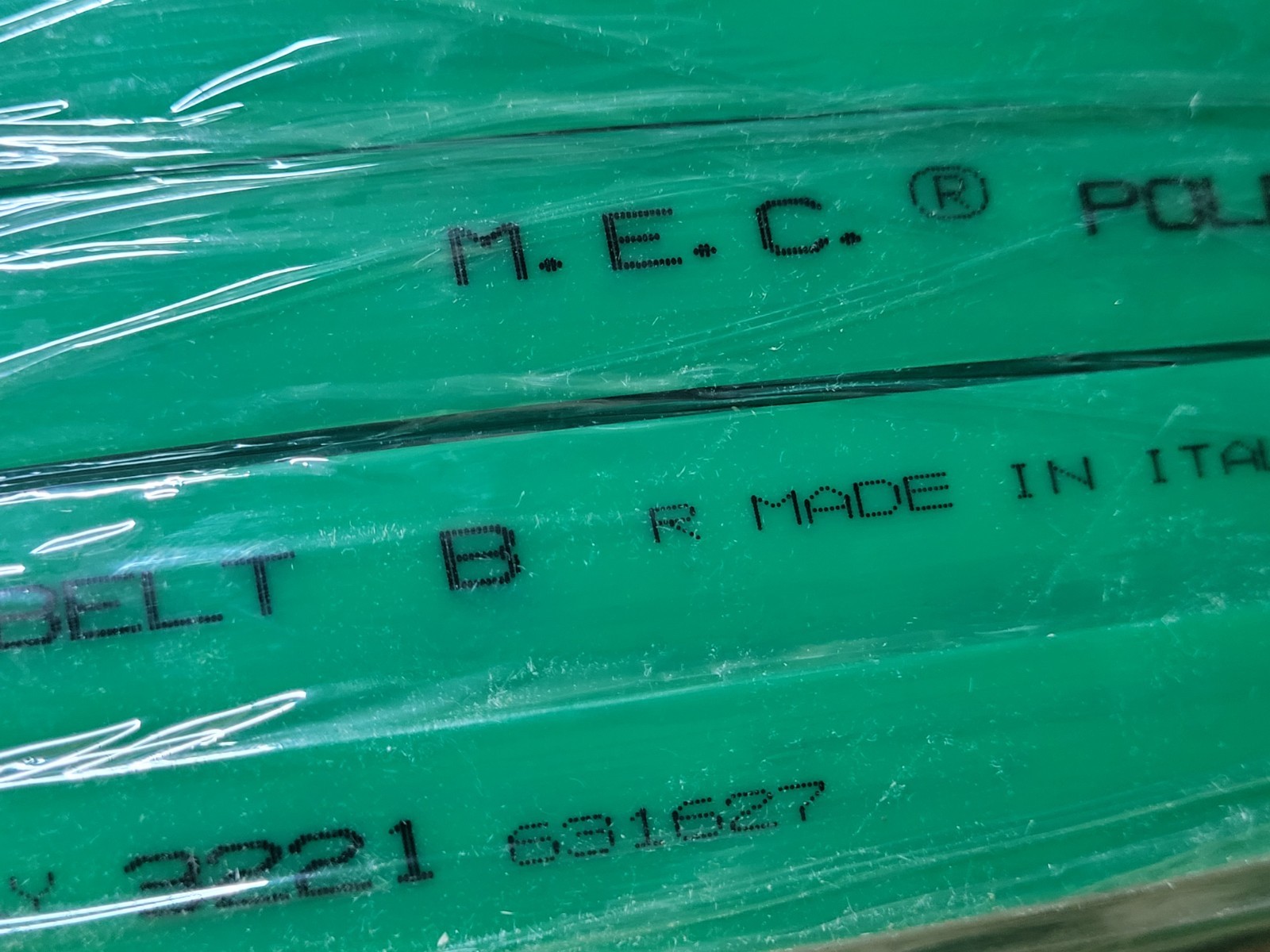 M.E.C. Thermoplastic Polbelt B Green Length: 100′ Made In Italy (New)