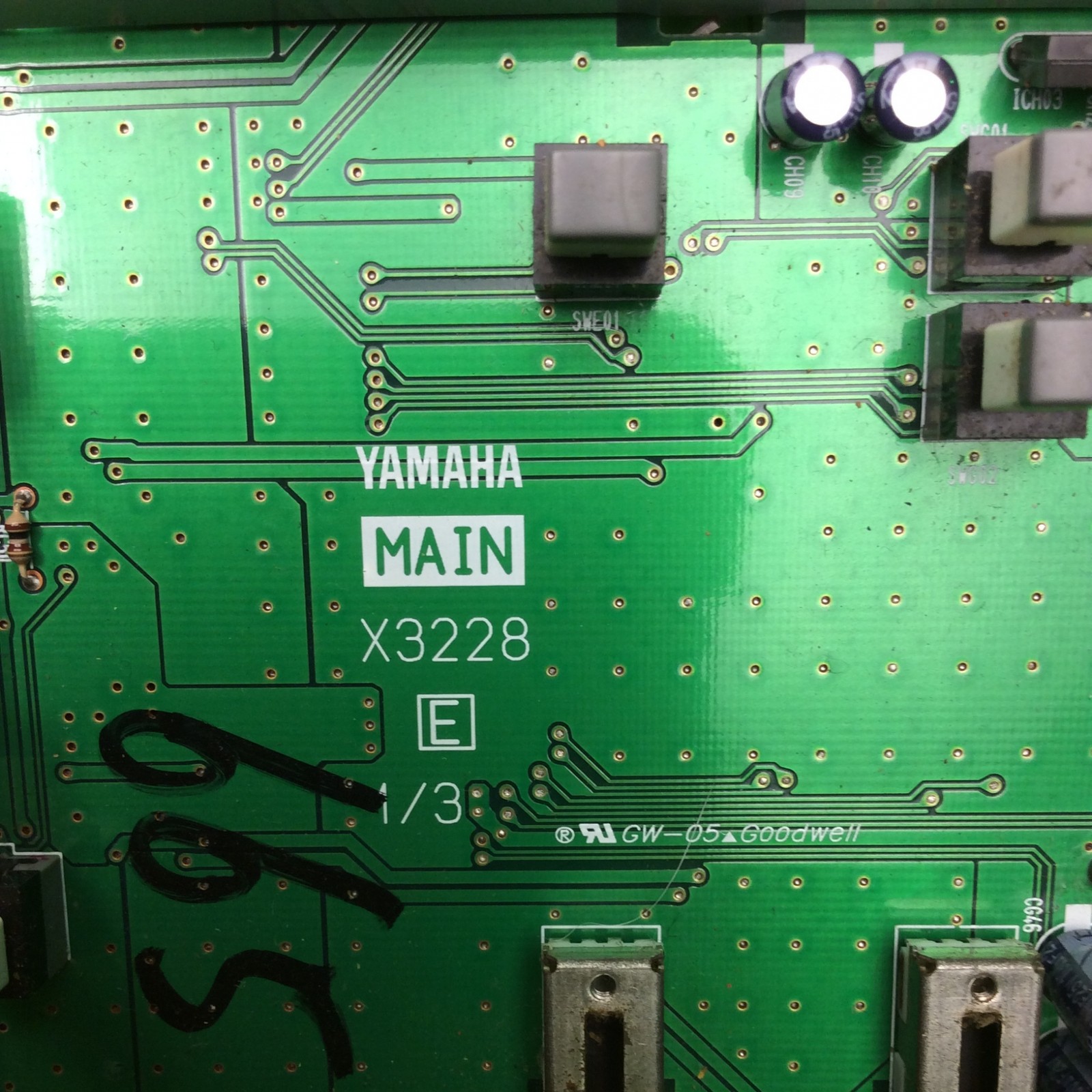 Yamaha MG16/4 Mixer Board X3228