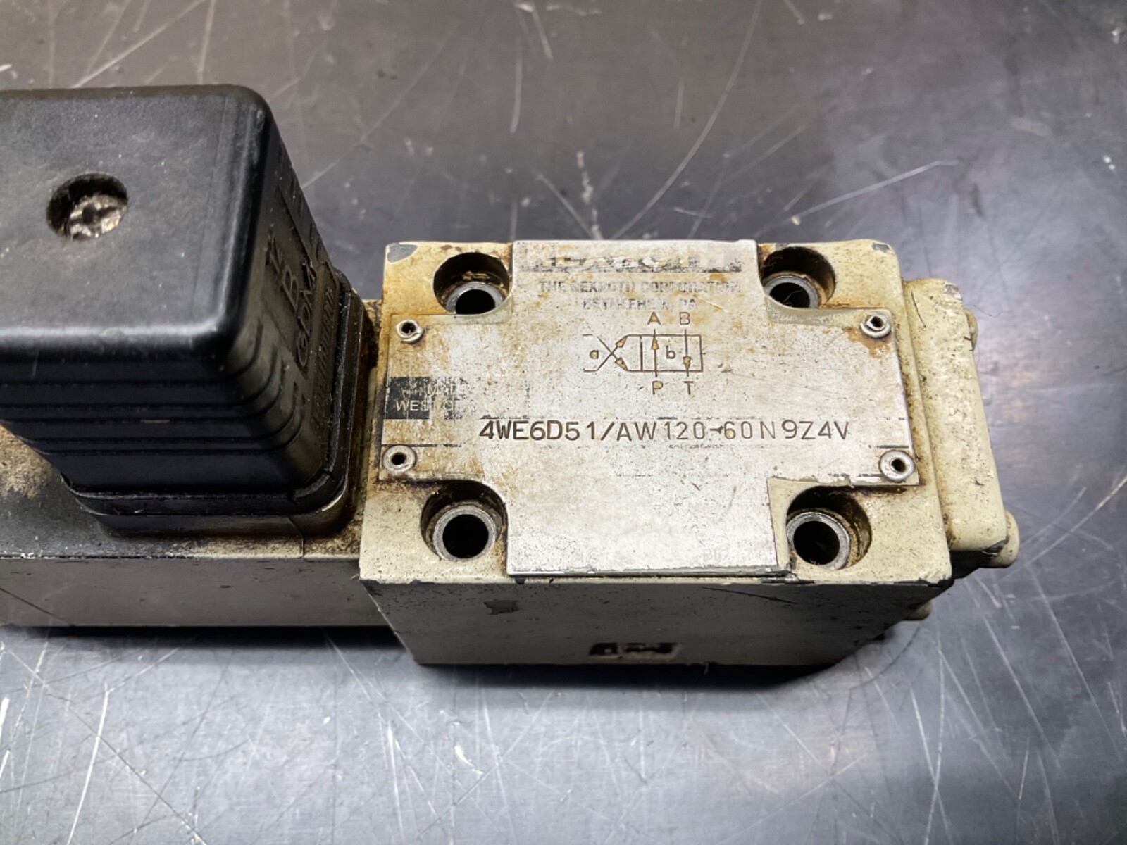 REXROTH 4WE6D51/AW120-60N9Z4V HYDRAULIC VALVE #28A90PR2*IAC