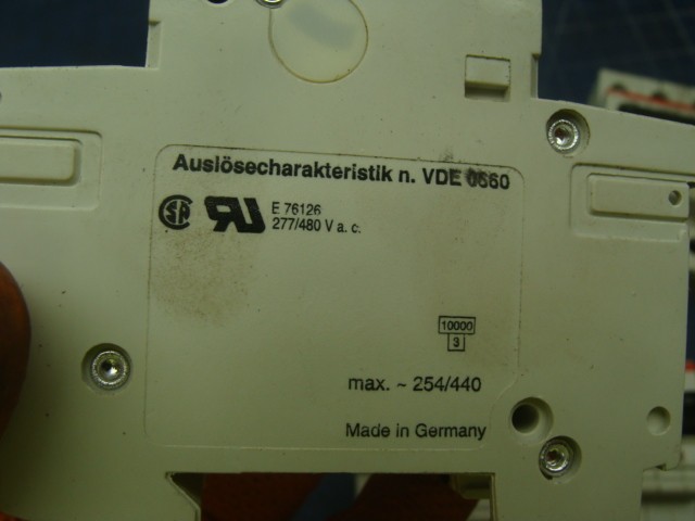 ABB S 283 K 32A CIRCUIT BREAKER 3 POLE SINGLE THROW 277/480 VAC MAX 254/440