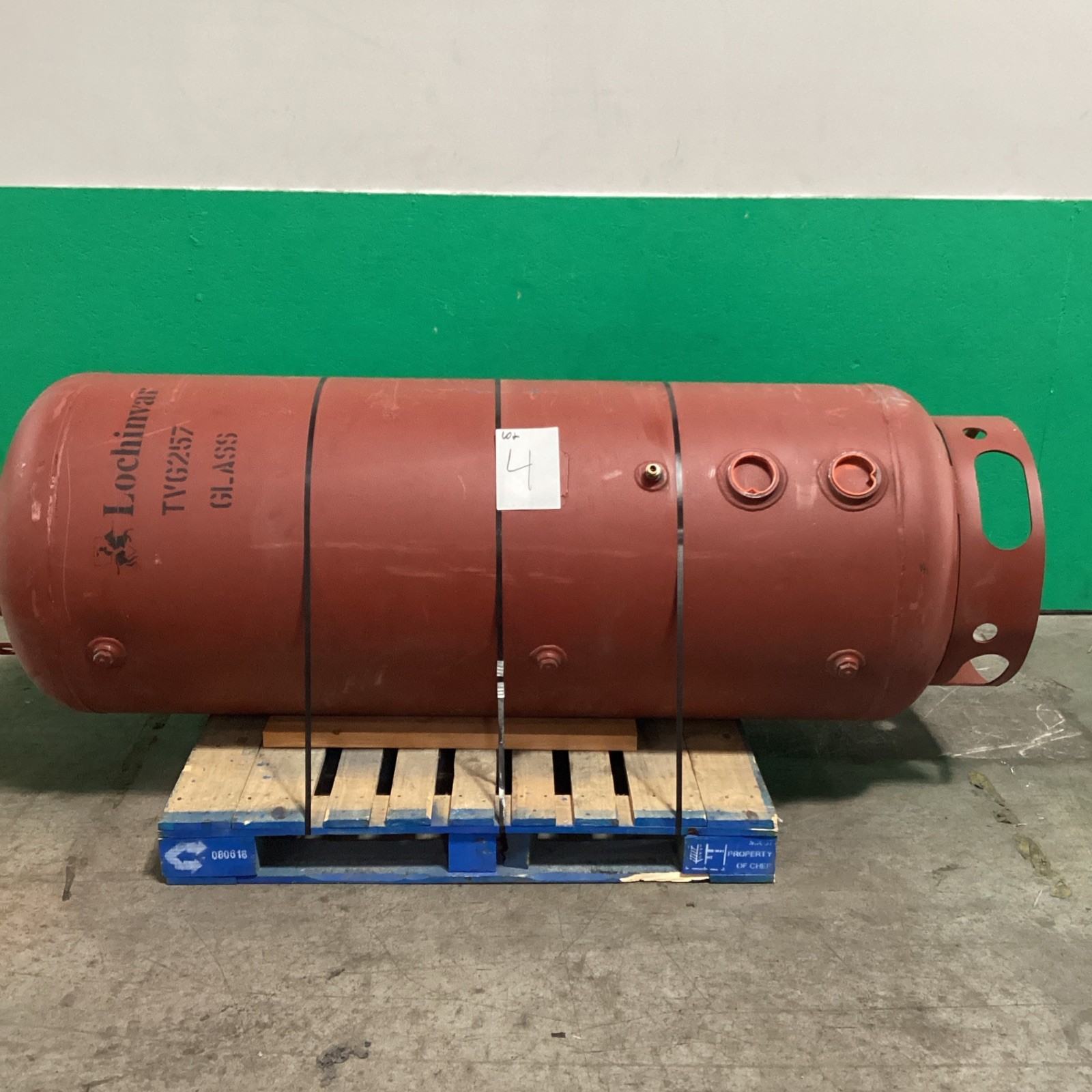 Lochinvar TVG257 257 Gallon Glass Lined Vertical Storage Tank