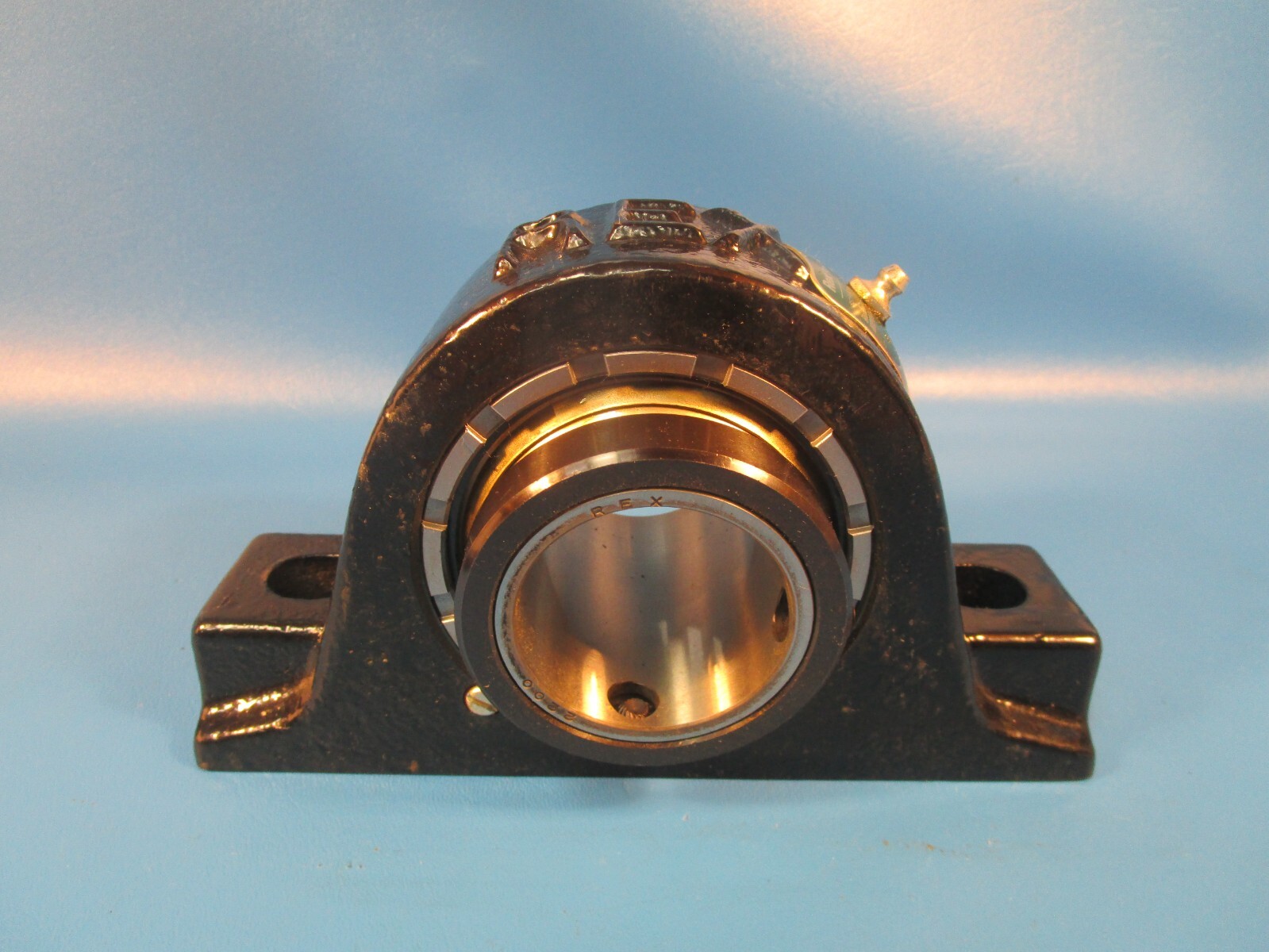 Rexnord ZA2200, Pillow Block Unit, 2″ Bore, Concentric Collar