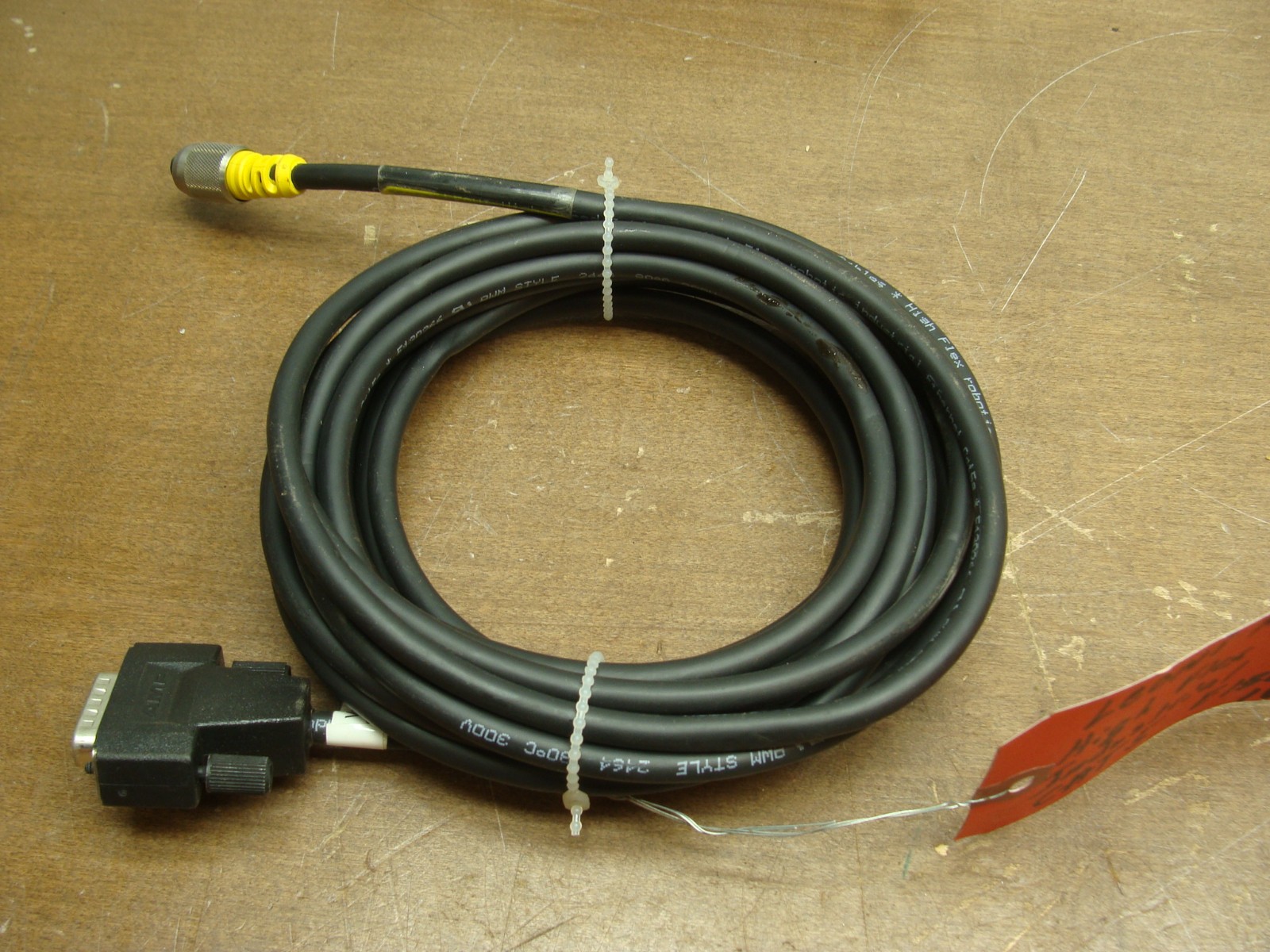 LEONI HIGH SPEED HIGH FLEX ROBOTIC INDUSTRIAL ETHERNET CABLE CAT 5E E130266 16FT