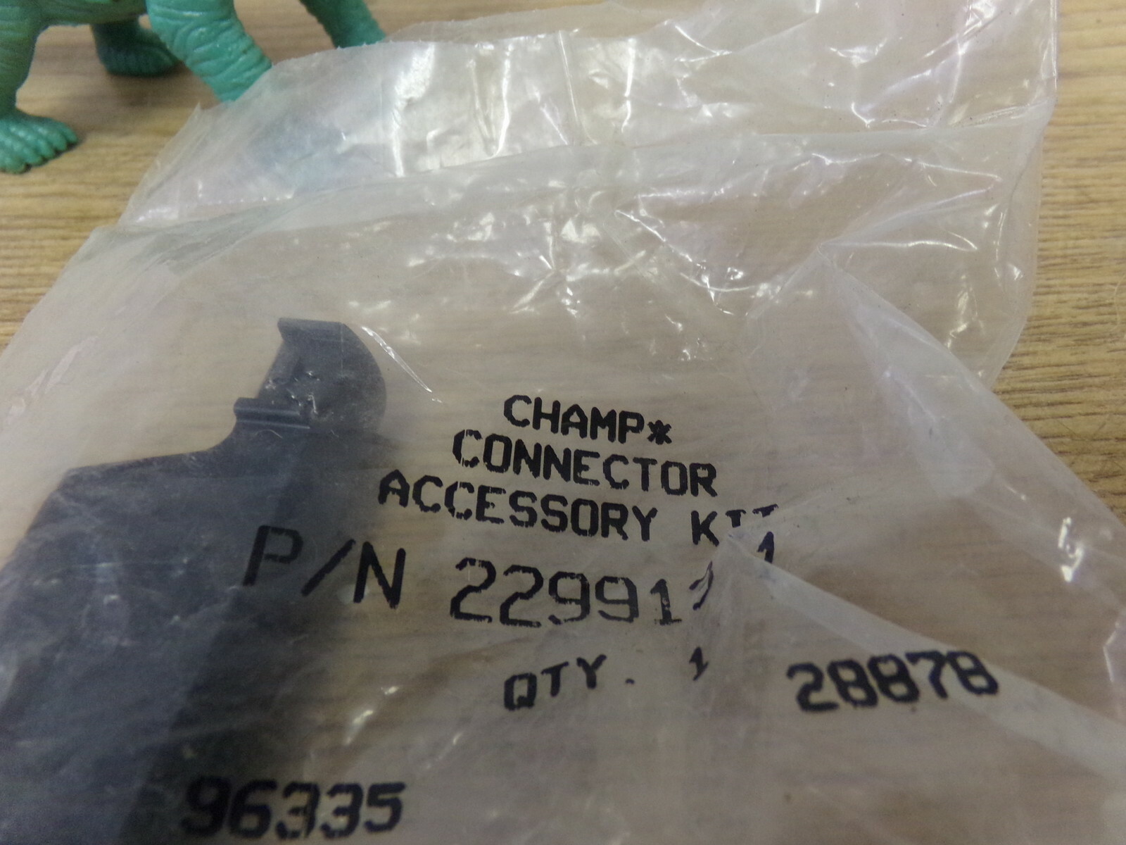 NEW Champ Connector Accessory Kit 229913 1 *FREE SHIPPING*