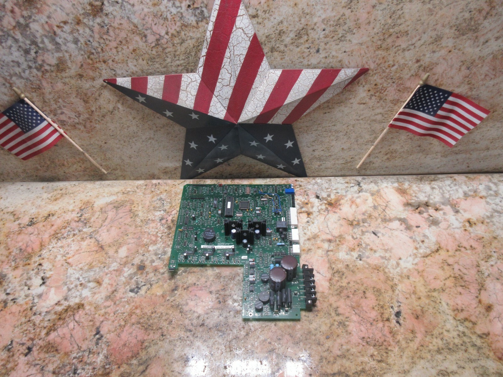 KOLLMORGEN CORP BDS4-MC4-10AZA -93361PR11A SERVO BOARD