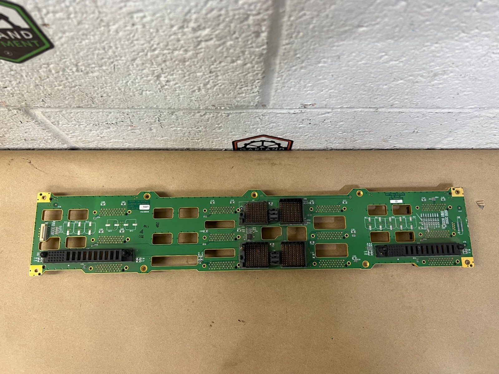 Dot Hill Systems 61-00000221 Midplane Board