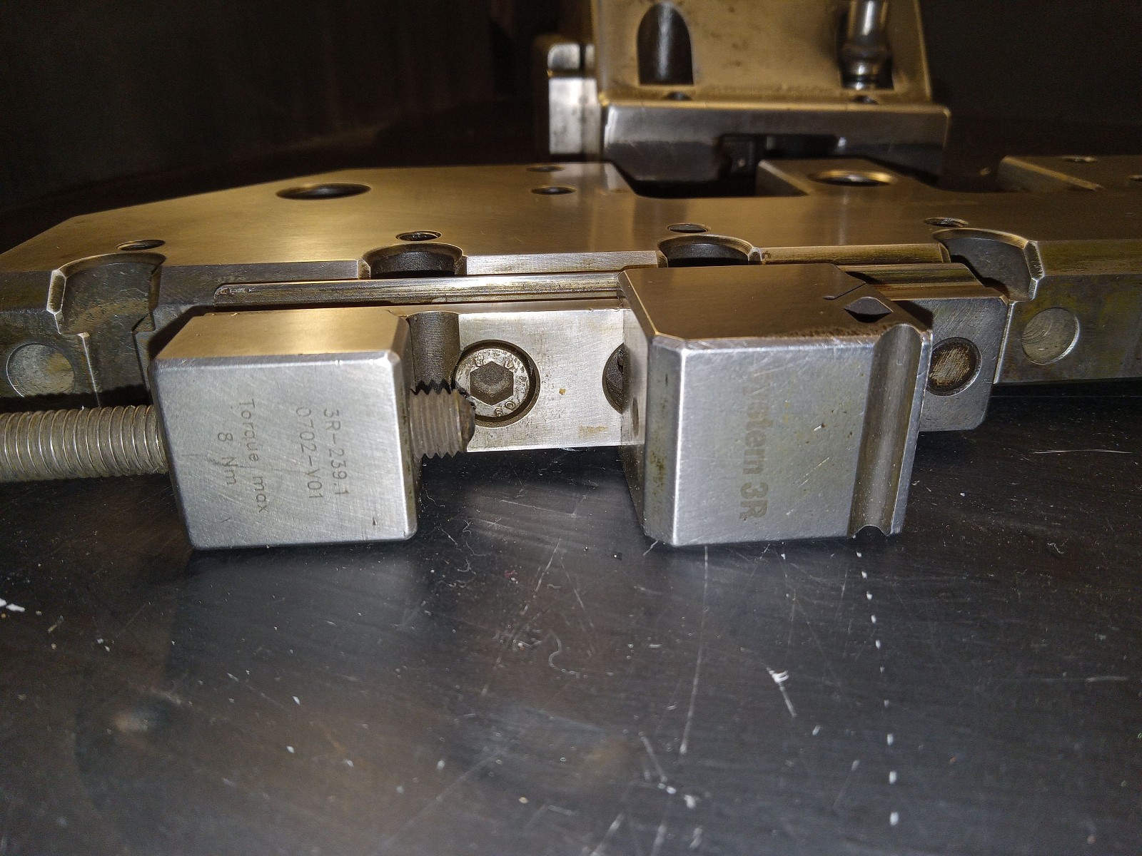1 USED SYSTEM 3R 3R-272HP/3R-239.1/3R-292.66HP WIRE EDM TOOLING KIT *MAKE OFFER*