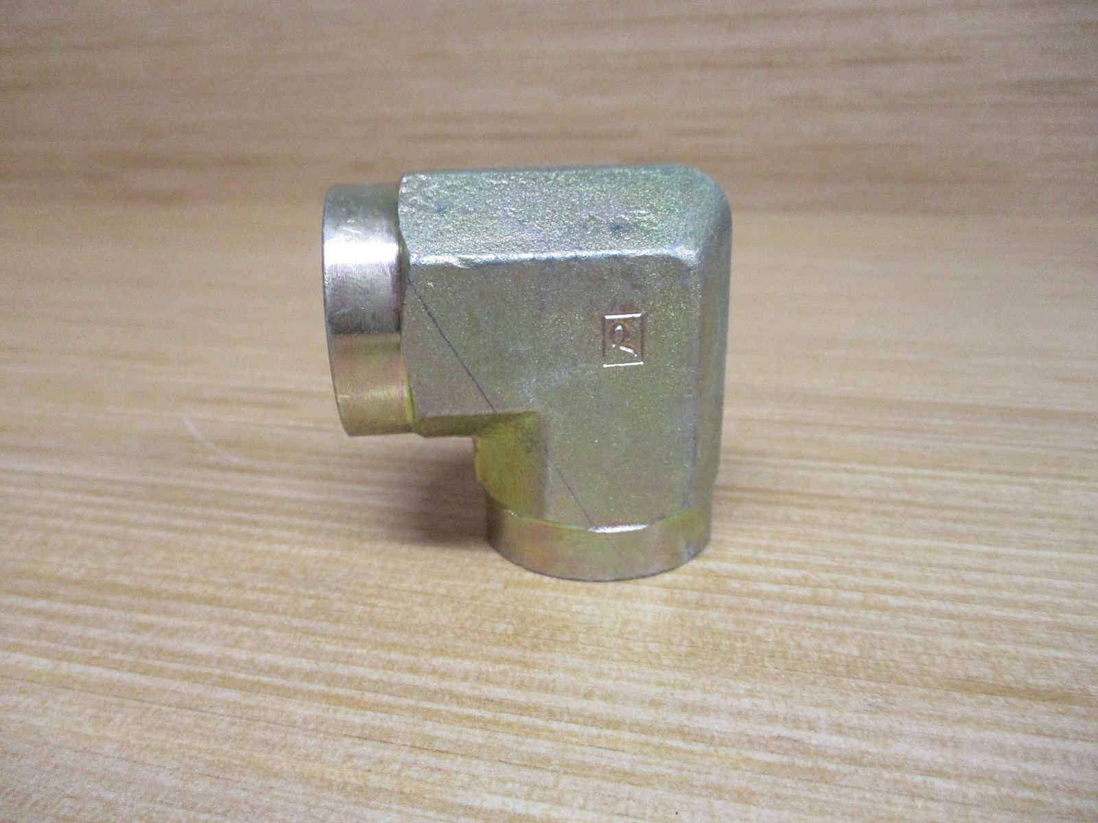 Parker 3/4DD-S 90° Pipe Elbow 34DDS