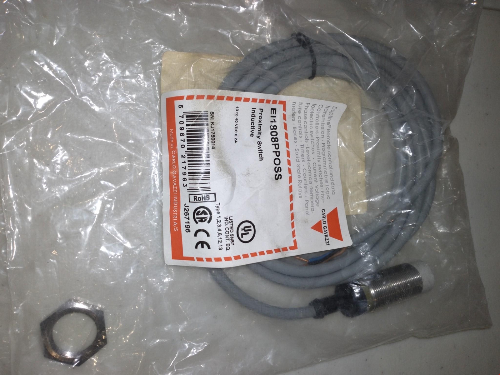 CARLO GAVAZZI EI1808PPOSS PROXIMITY SWITCH INDUCTIVE 10-40VDC 0.2A KJ1750014