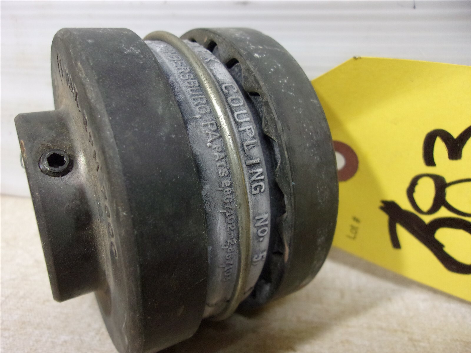 NEW Wood’s Sure-Flex NO. 5 Flange and Sleeve 7/8″ Bore *FREE SHIPPING*