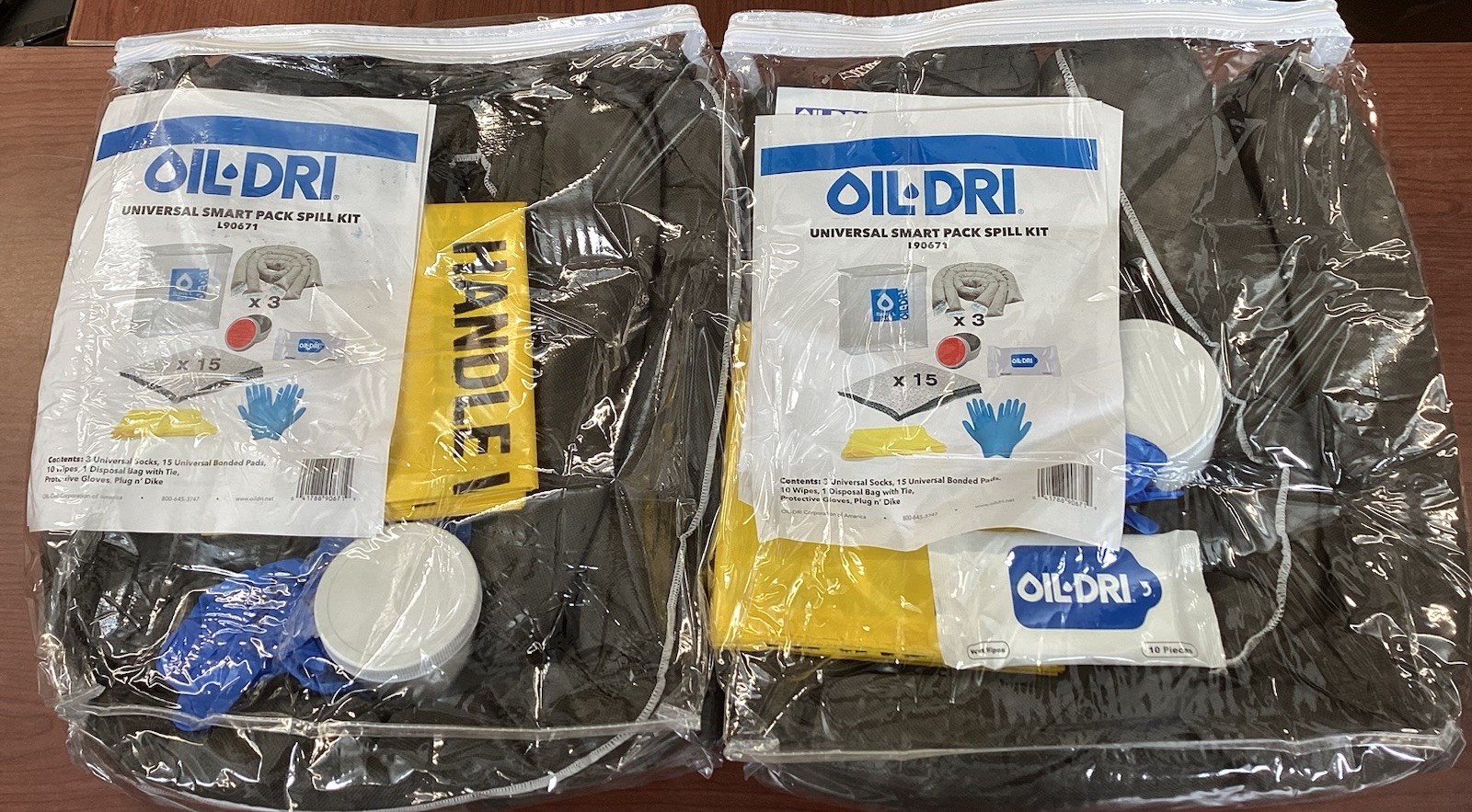NEW 2PK Oil-Dri L90671 Spill Kit 7 Gal Volume Absorbed Per Kit Clear Bag C13