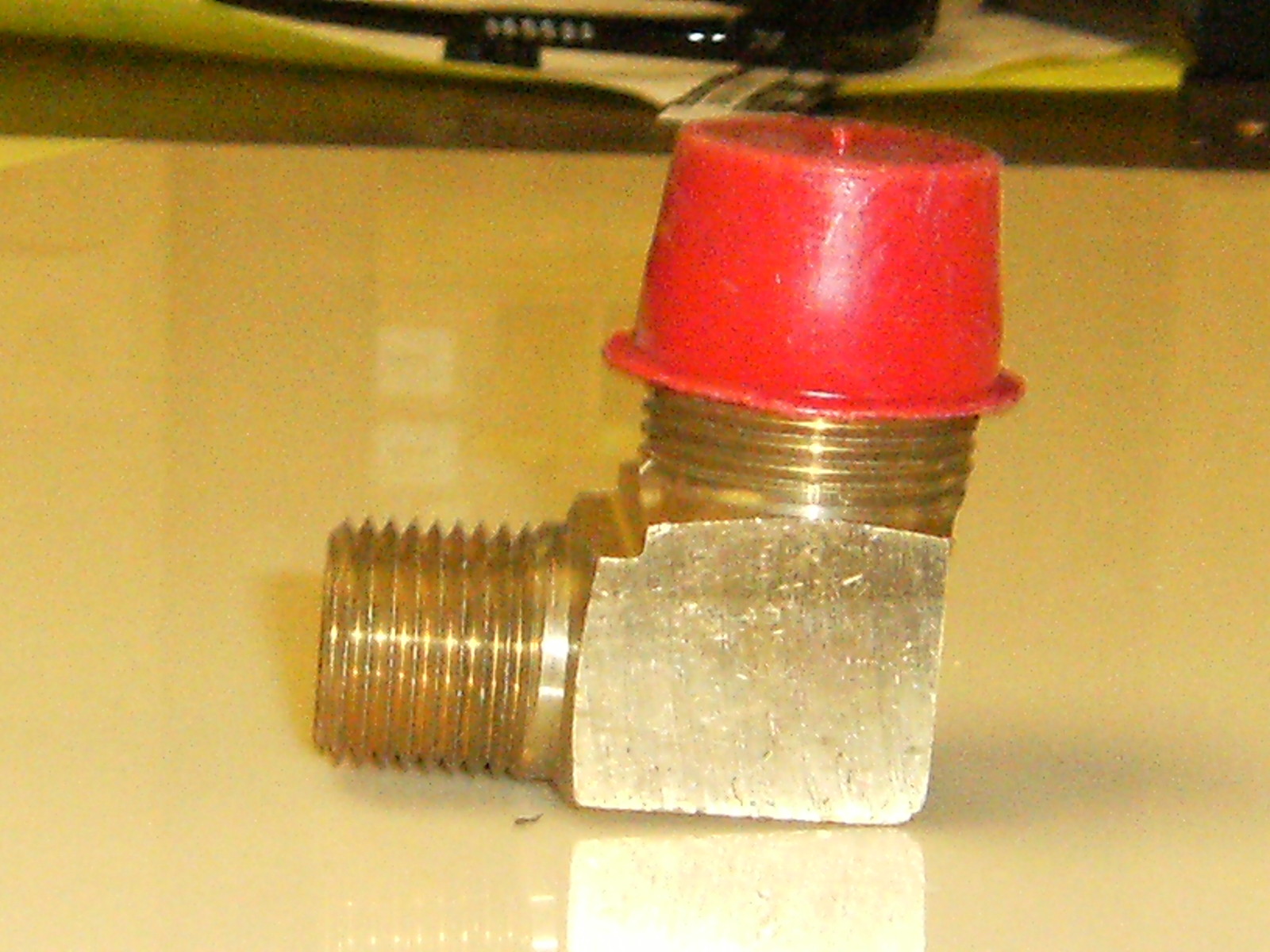 3/4 by 1/2 Sae Flare Male Elbow 3/4″x1/2″