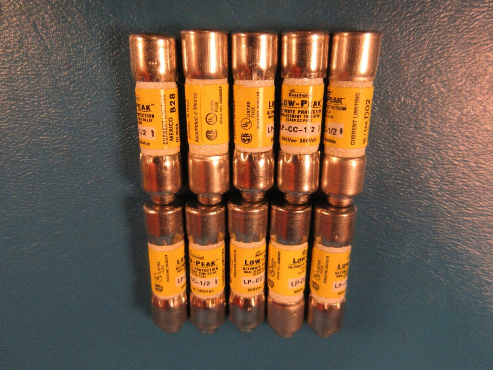 BOX of 10 BUSSMANN LP-CC-1/2, Fuse, Low Peak Time Delay Fuses