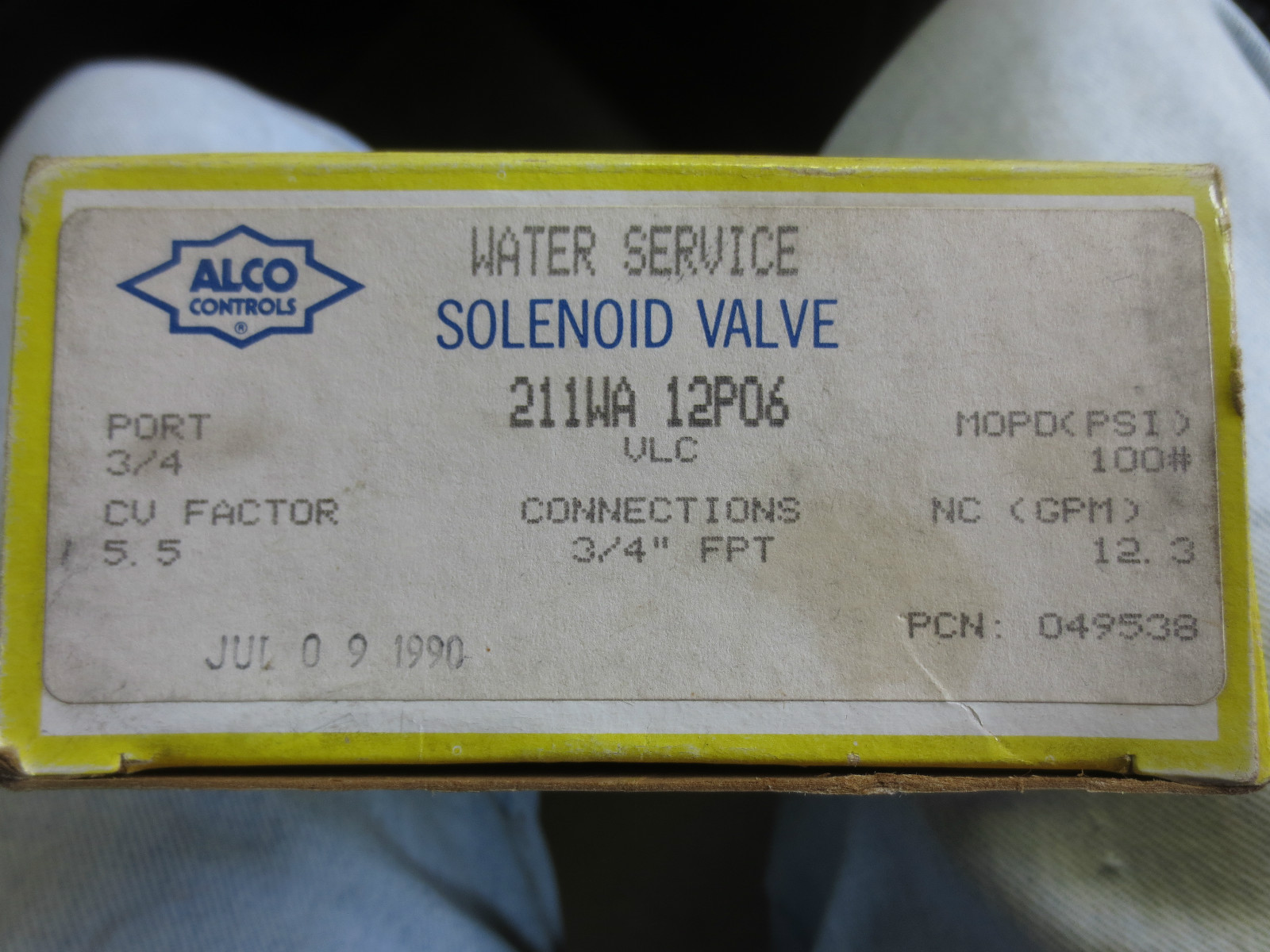 ALCO CONTROLS 211WA 12P06 WATER SERVICE SOLENOID VALVE 3/4′ 12.3 GPM NEW SURPLUS