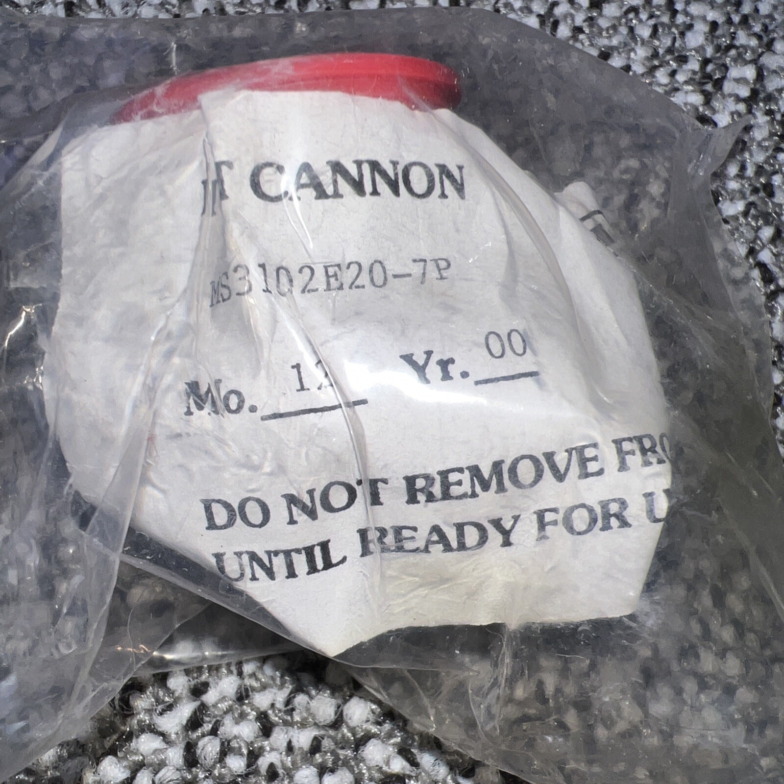 ITT CANNON MS3102E20-7P
