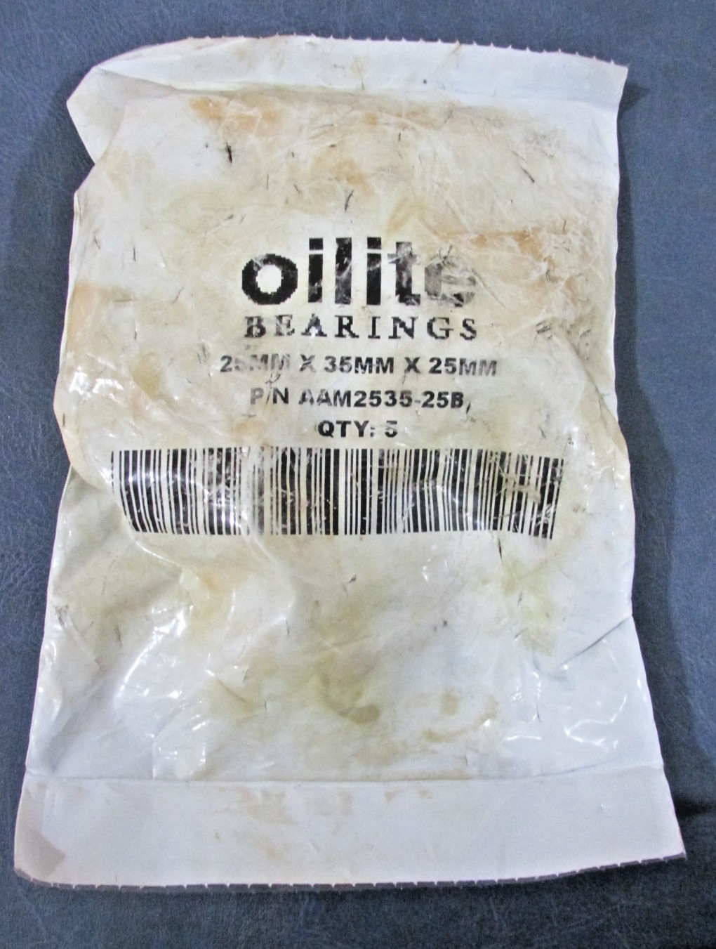 Oilite AAM2535-25B Bronze Bearings. Quantity 5 in bag.