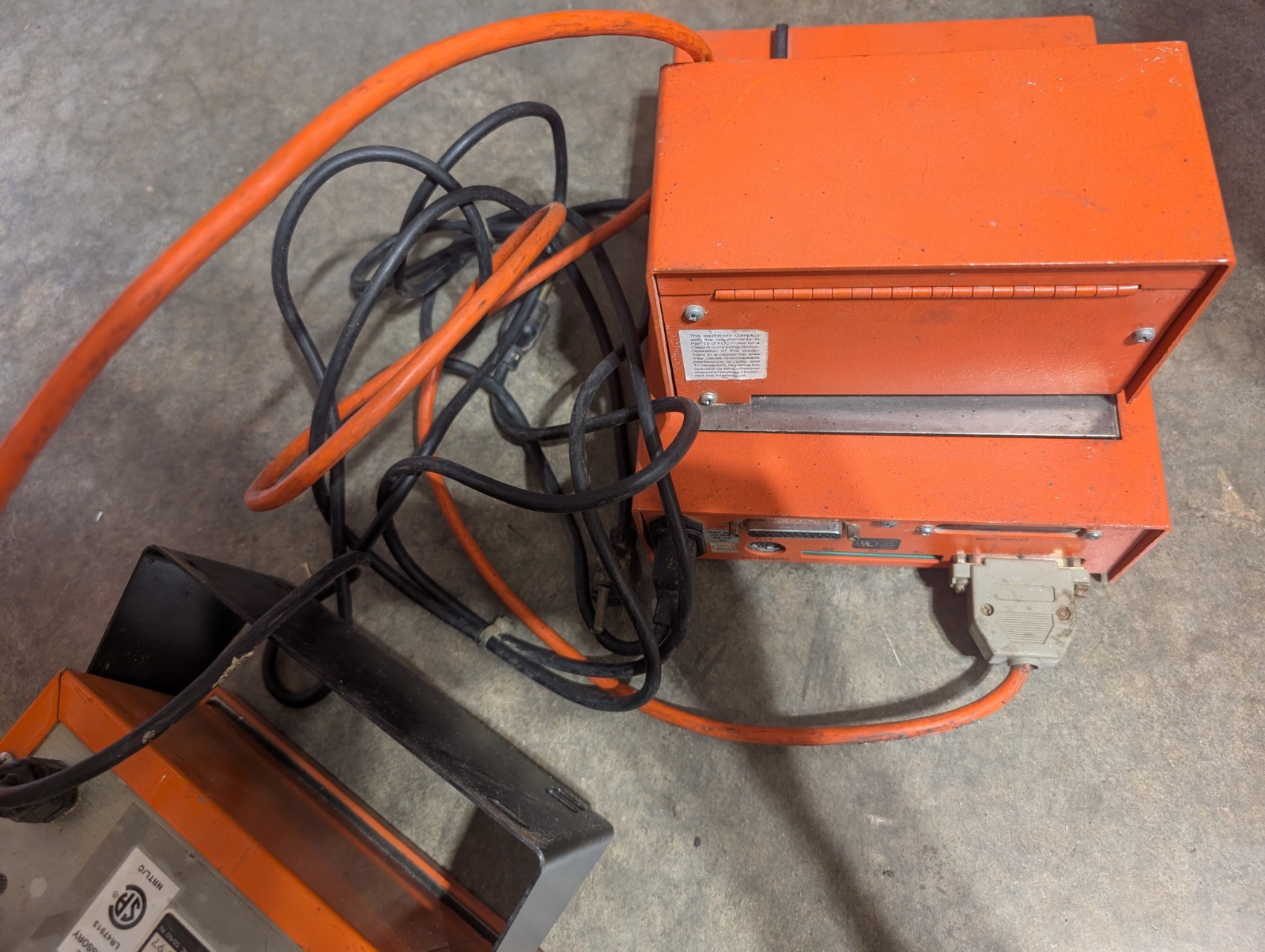EATON UMC555AAAC-31 With RICE LAKE SP2000 / SP2000 (USED) Scale Display/Printer
