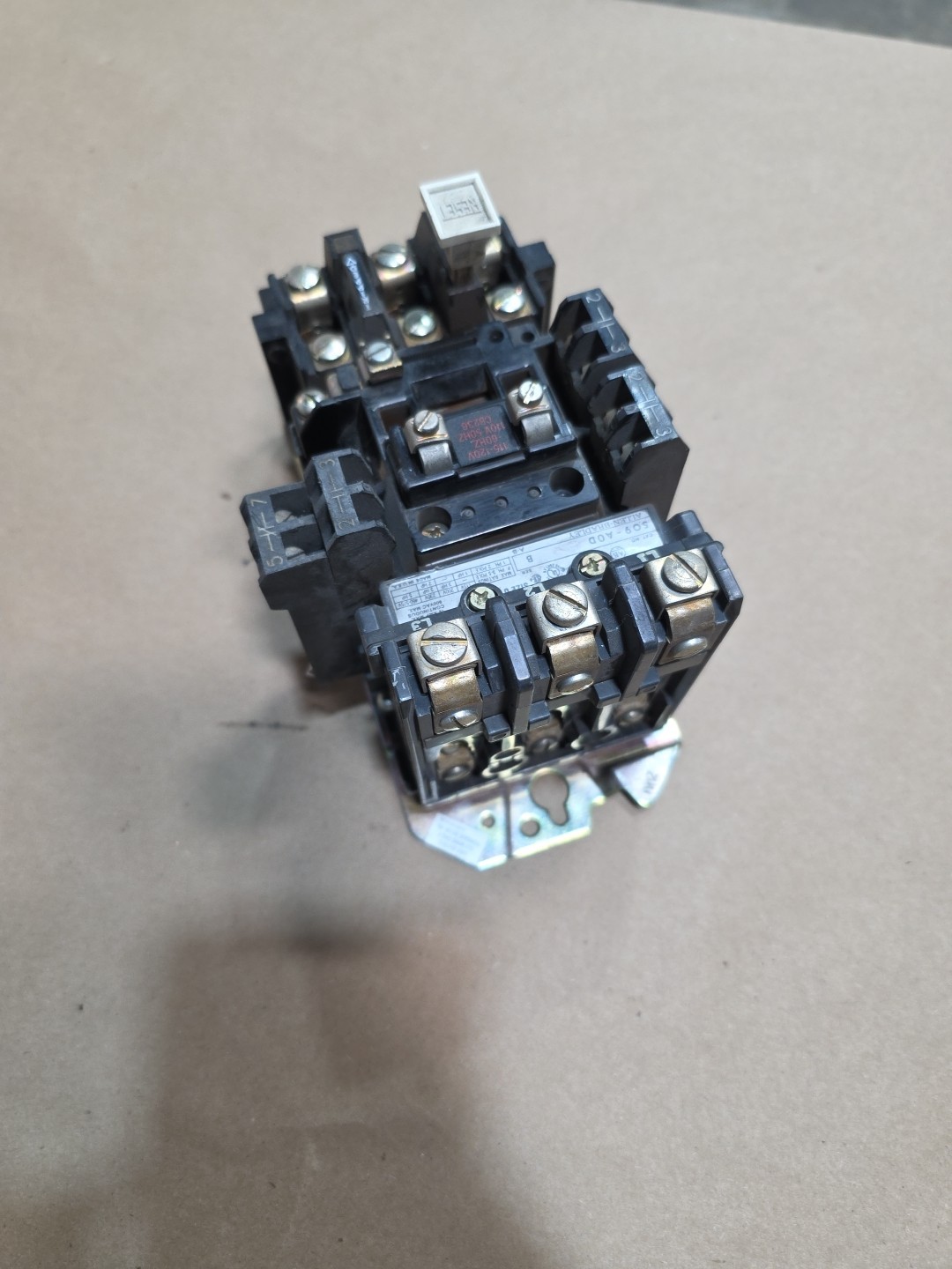 ALLEN BRADLEY 509-AOD /B STARTER SIZE 0 509-A0D 42185-800-01