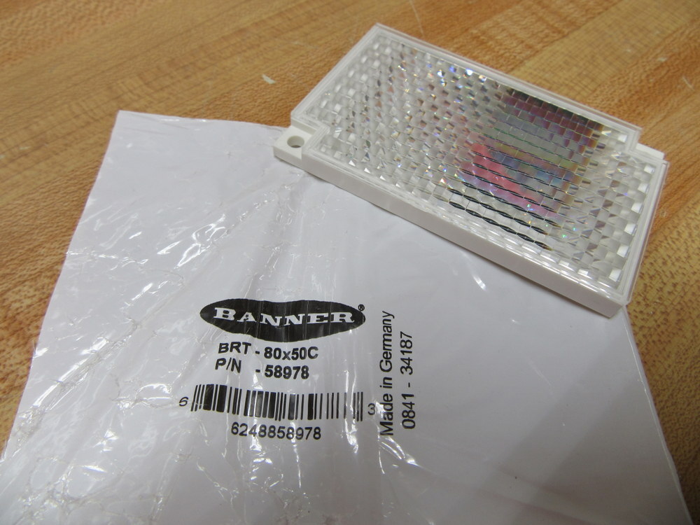 Banner BRT-80x50C Retroreflector Target 58978
