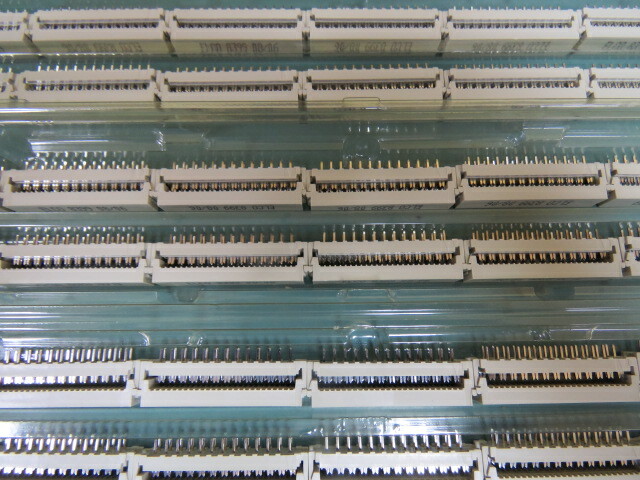 ELCO 008399026000302 Qty of 10 per Lot Wire-To-Board Connector Transition 839