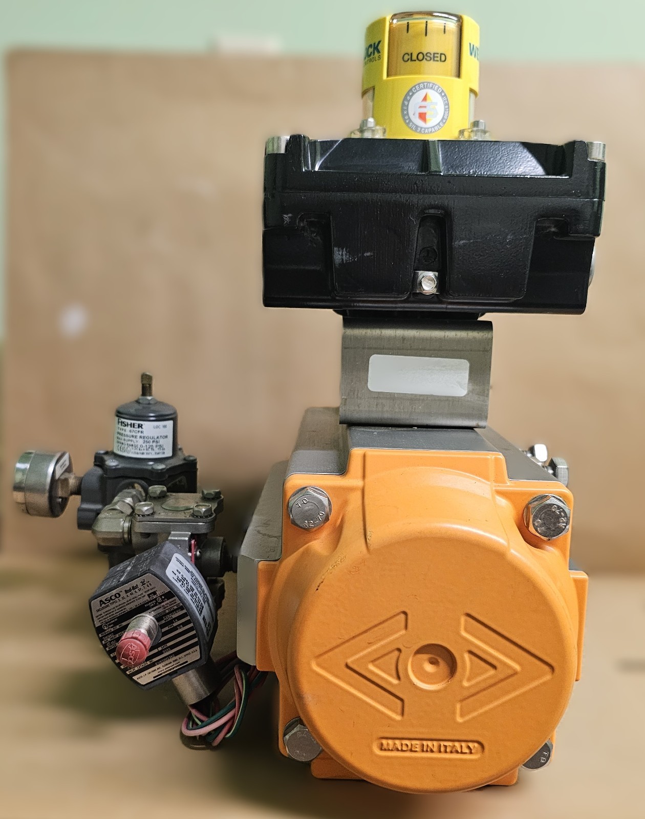 Air Torque PT400U Pneumatic Valve Actuator w/ Westlock Controls 9479NBY2B2M0600