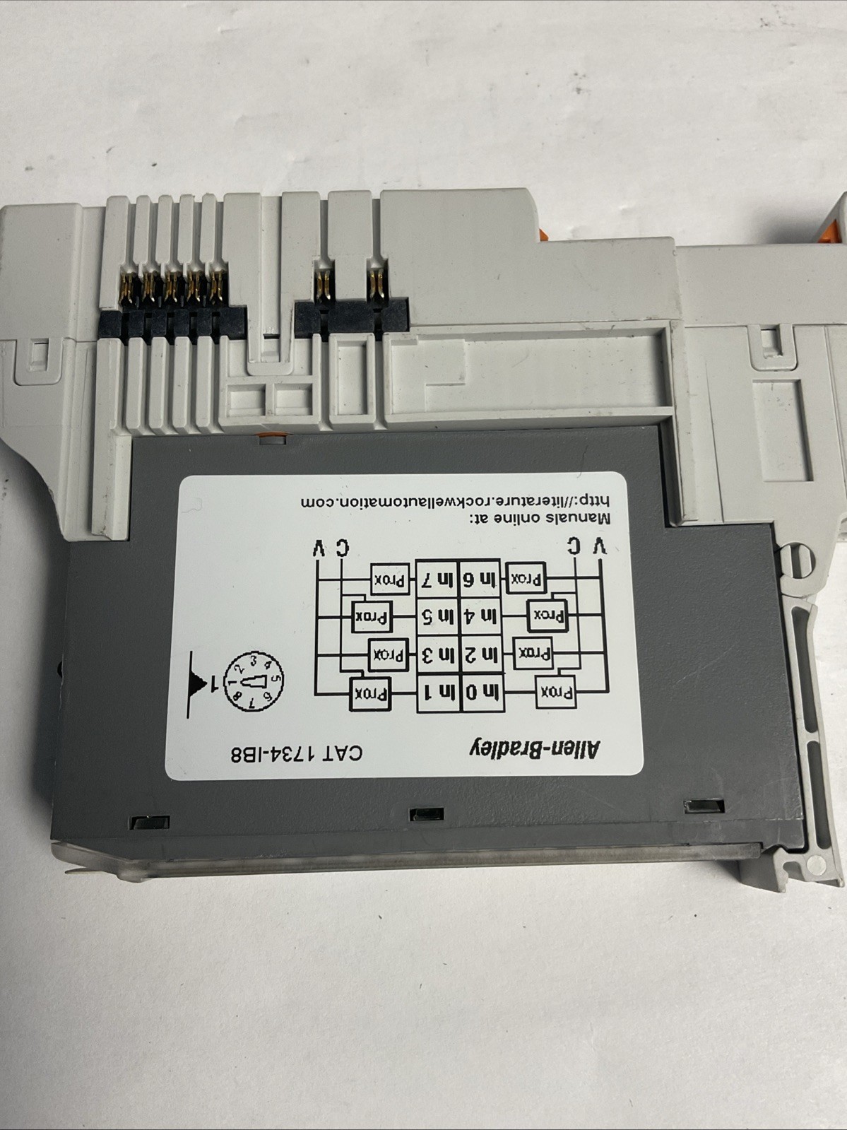 ALLEN BRADLEY 1734-IB8 PLC MODULE SER.D W/1734-TOP BASE SER.A ***LOTOF3***