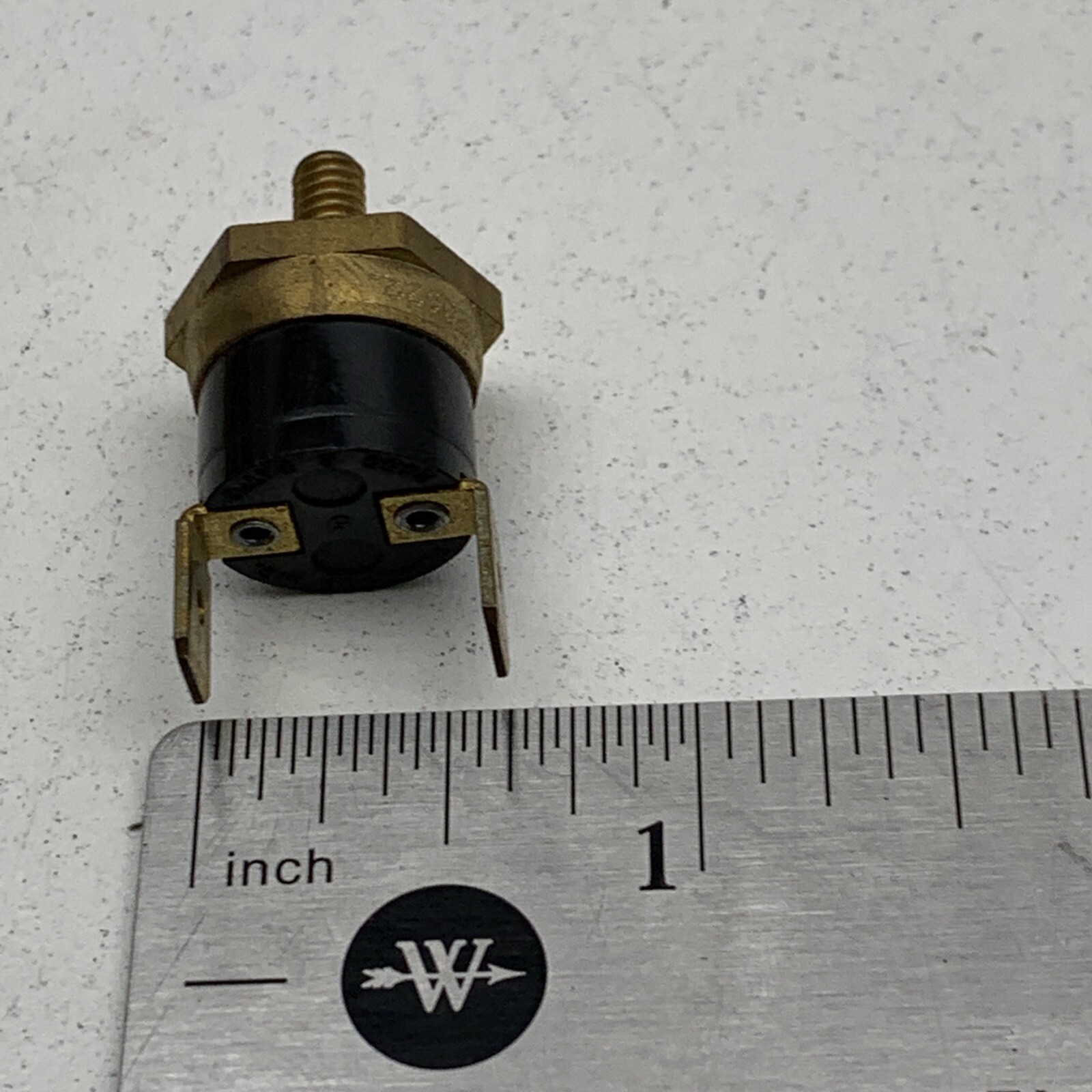 437-10 L140 Z0622 Sensor